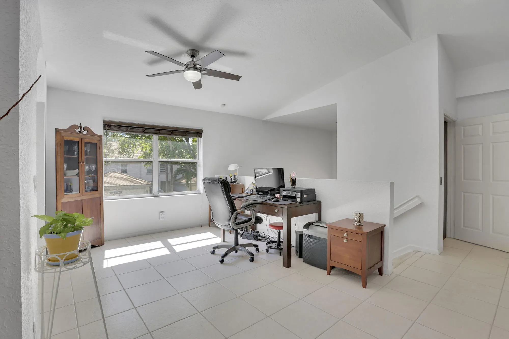 Property Slideshow image 9 of 38 | 7911 laina ln apt 4, Boynton Beach, FL, 33437