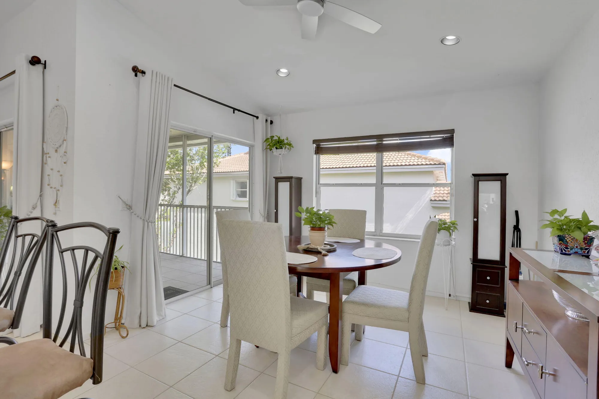 Property Slideshow image 18 of 38 | 7911 laina ln apt 4, Boynton Beach, FL, 33437