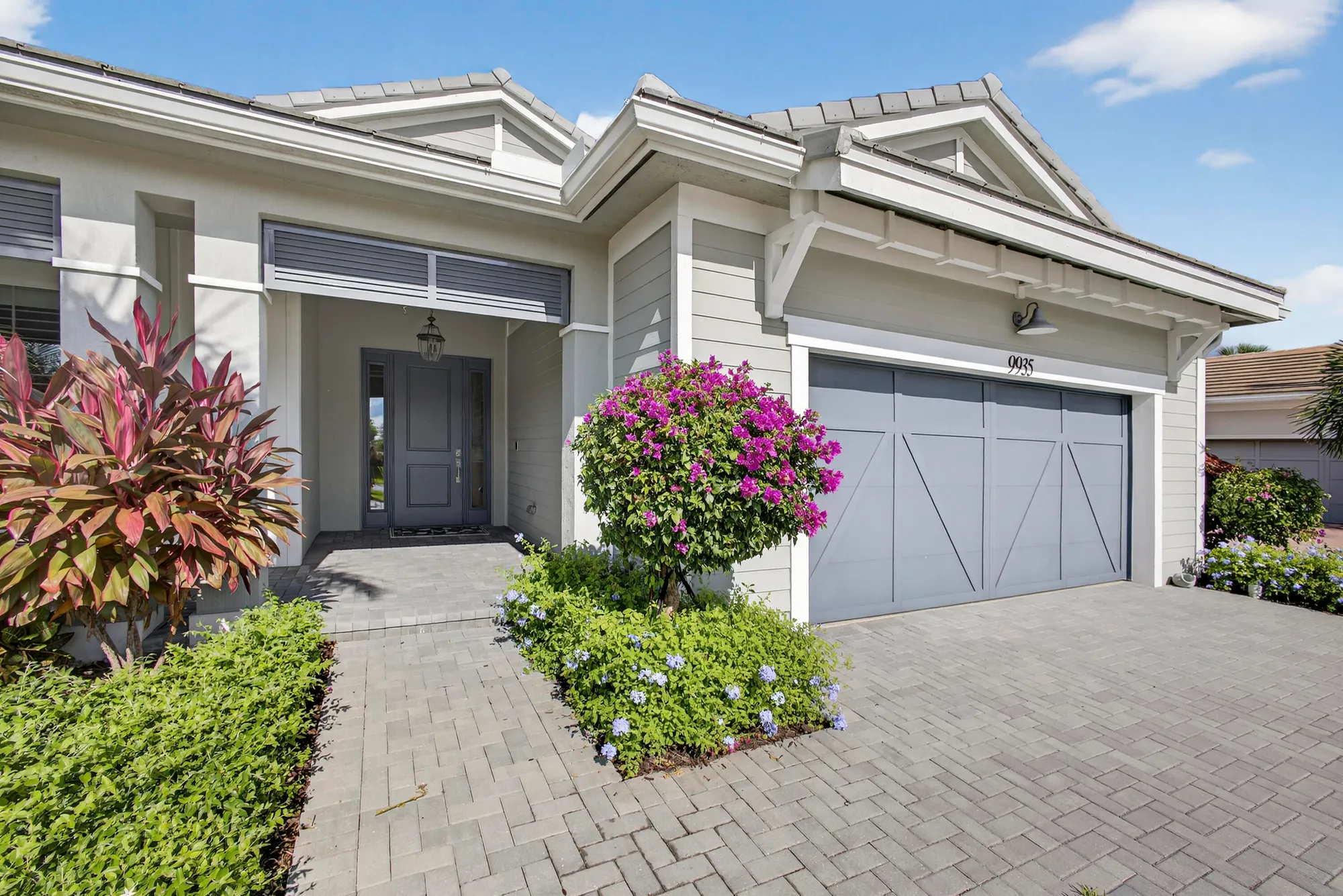 Property Slideshow image 5 of 65 | 9935 timber creek way, Palm Beach Gardens, FL, 33412