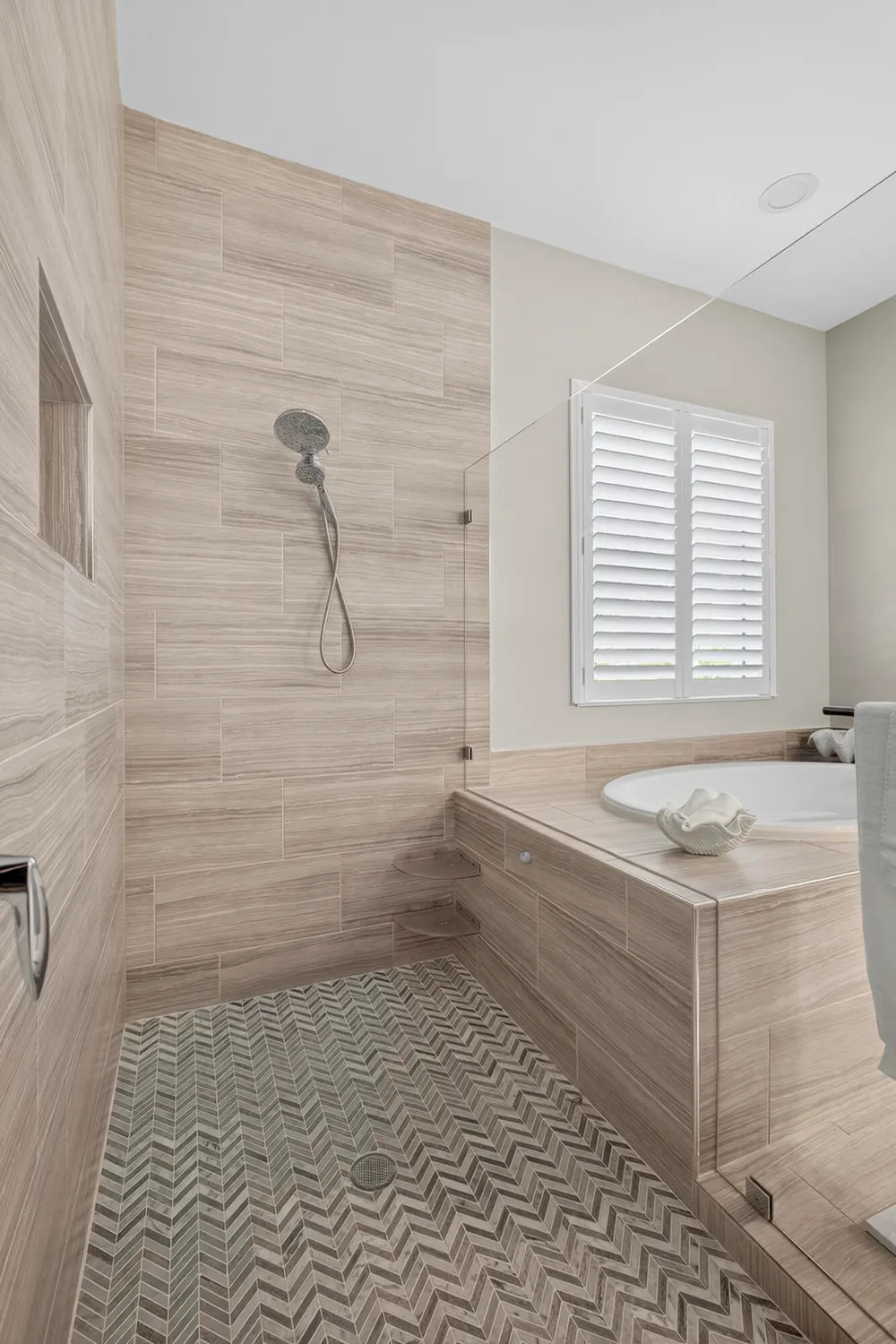 Property Slideshow image 27 of 65 | 9935 timber creek way, Palm Beach Gardens, FL, 33412