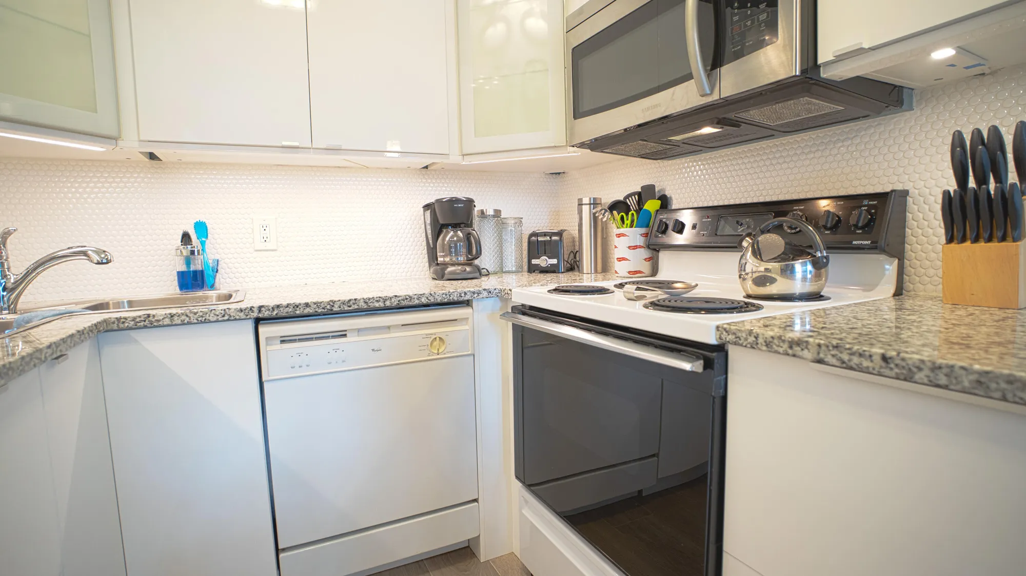 Property Slideshow image 8 of 30 | 240 windsor k, West Palm Beach, FL, 33417