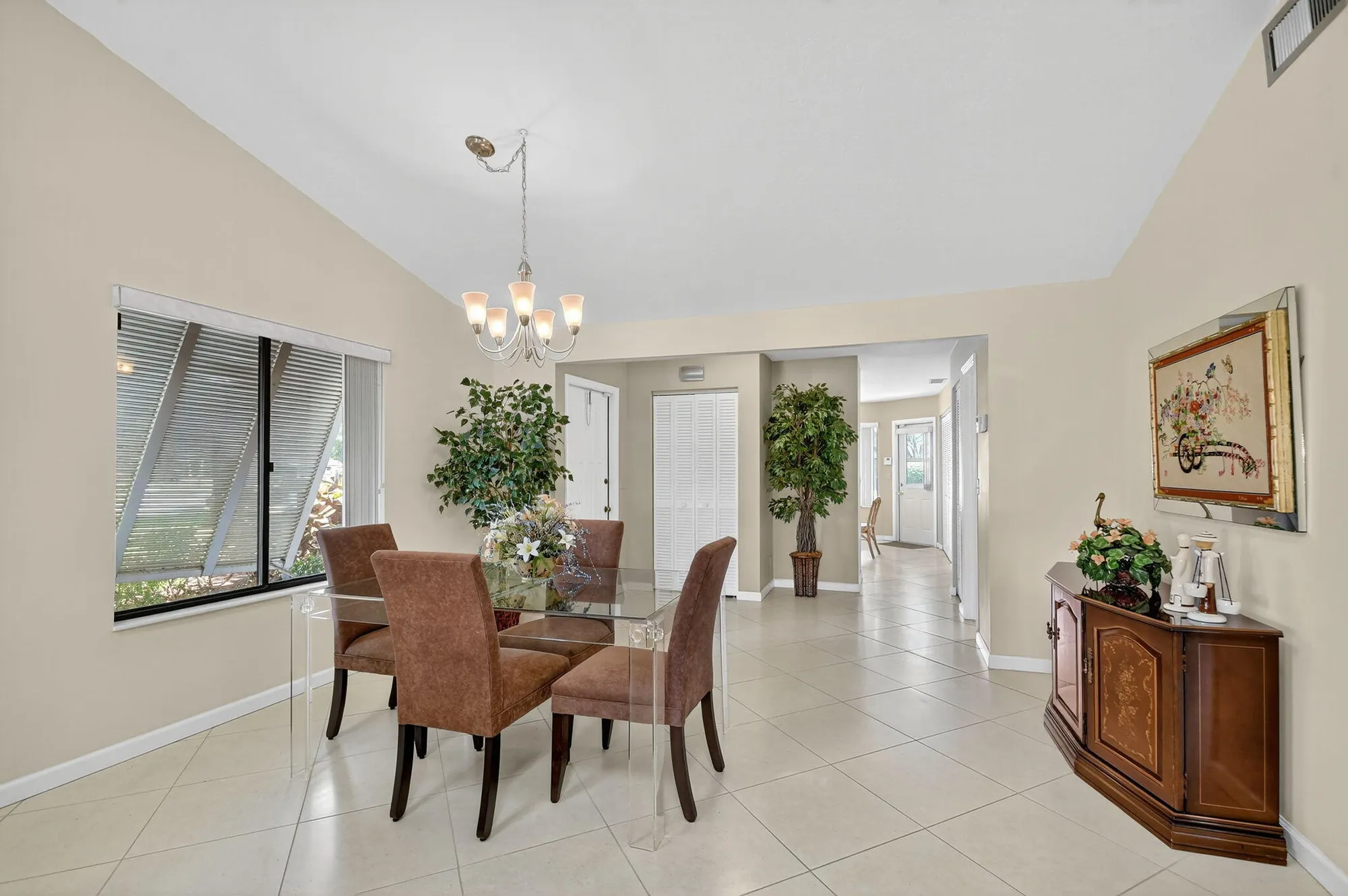 Property Slideshow image 18 of 64 | 10101 ashwood pl, Boynton Beach, FL, 33437