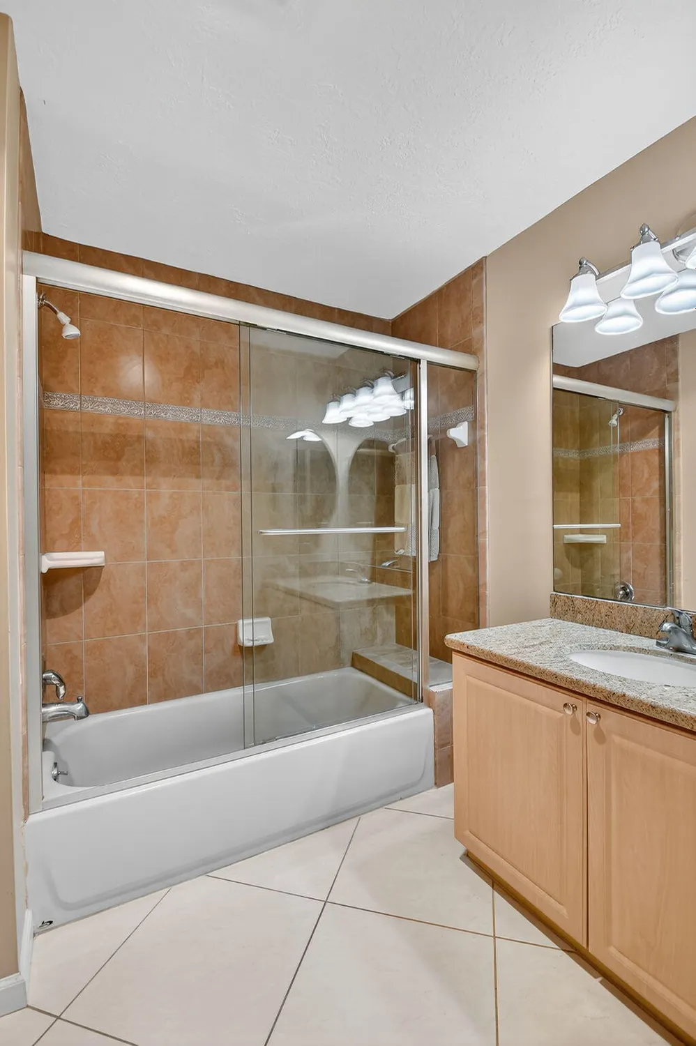 Property Slideshow image 34 of 64 | 10101 ashwood pl, Boynton Beach, FL, 33437