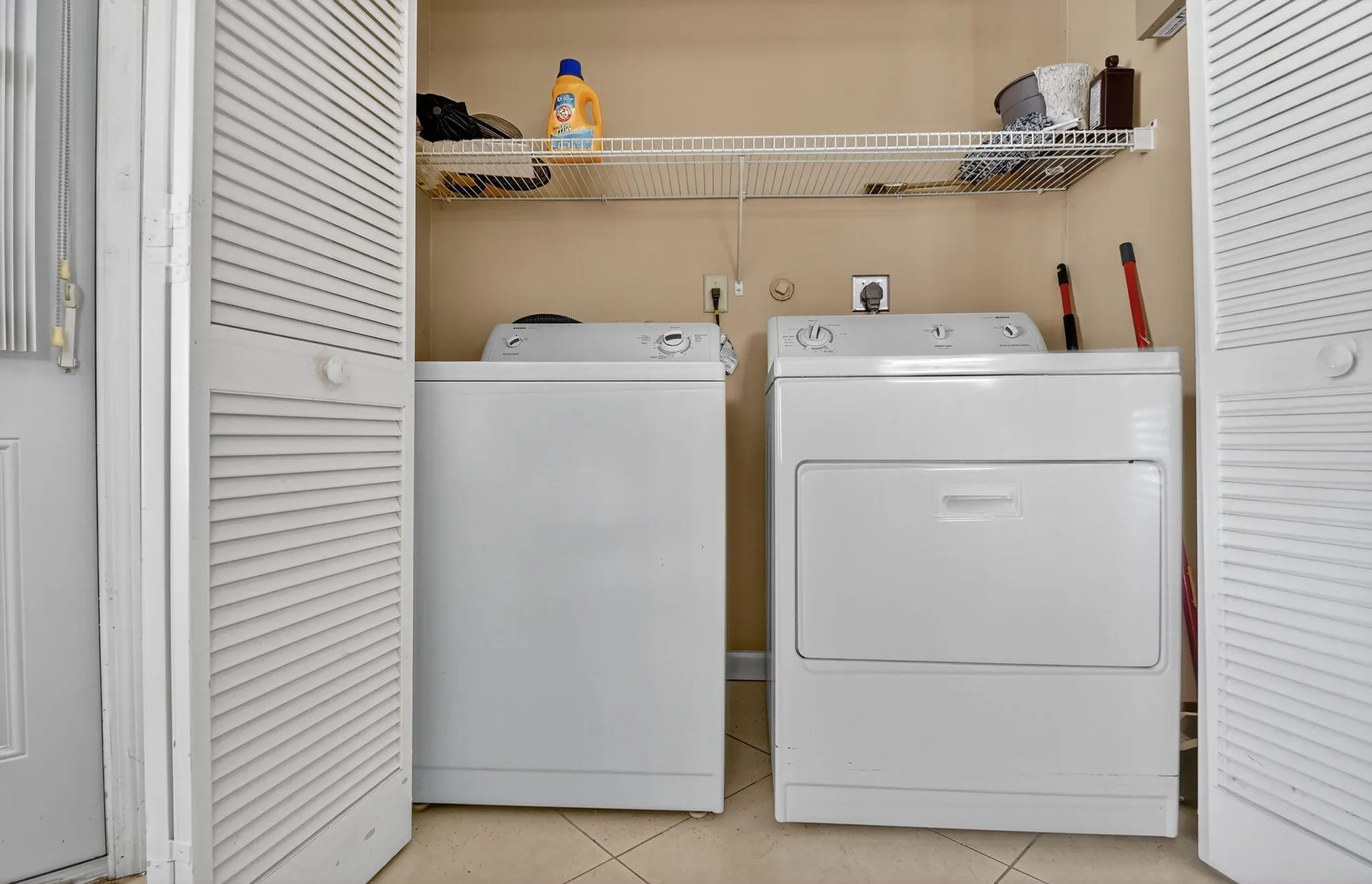 Property Slideshow image 40 of 64 | 10101 ashwood pl, Boynton Beach, FL, 33437
