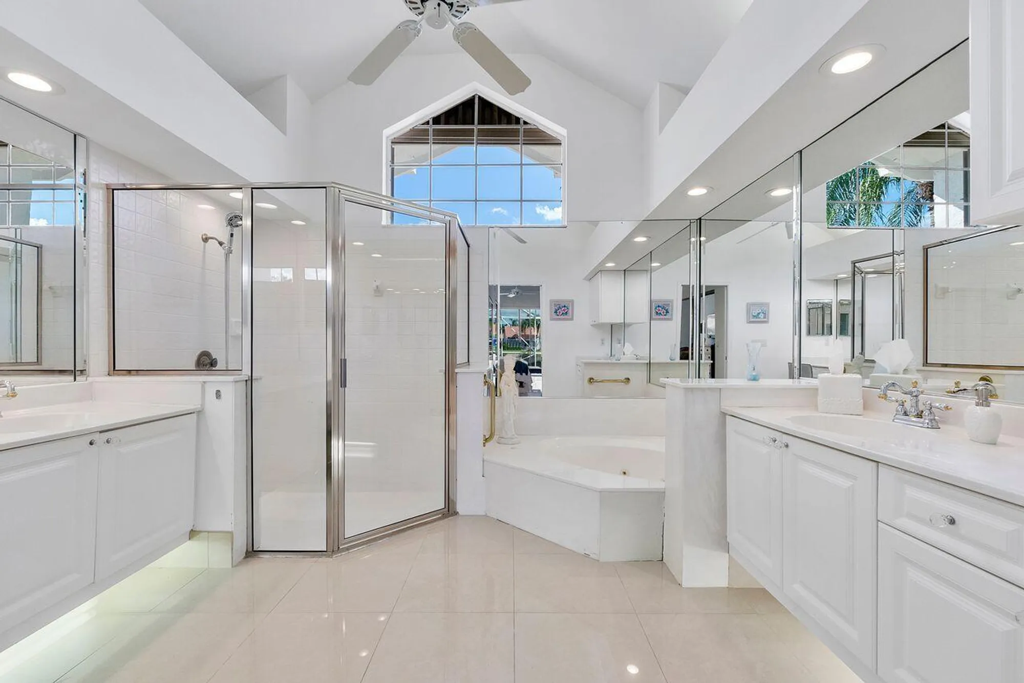 Property Slideshow image 17 of 51 | 7685 dorchester rd, Boynton Beach, FL, 33472