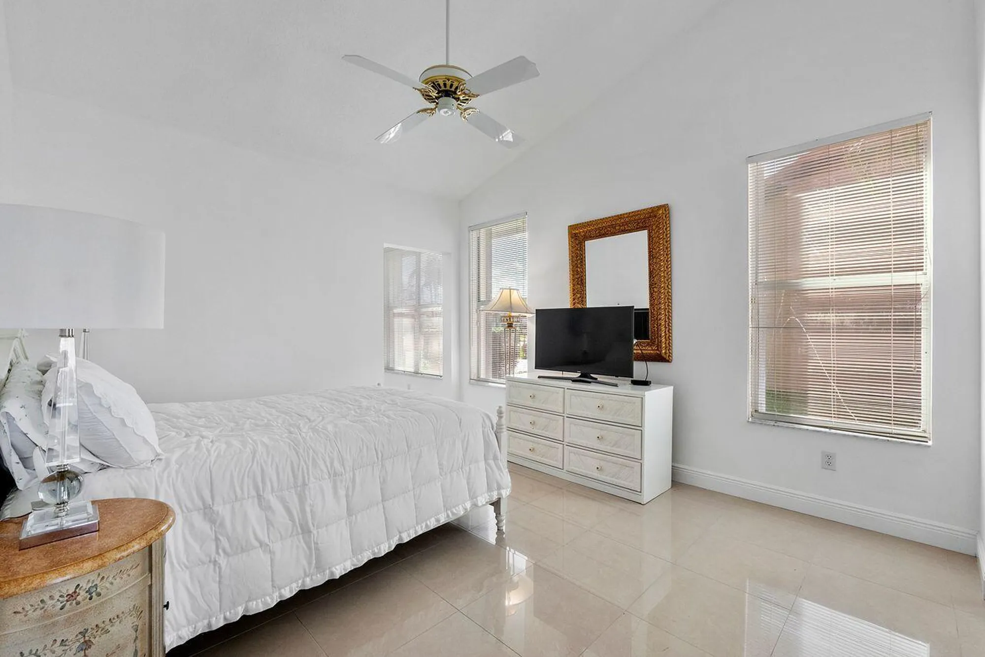 Property Slideshow image 19 of 51 | 7685 dorchester rd, Boynton Beach, FL, 33472