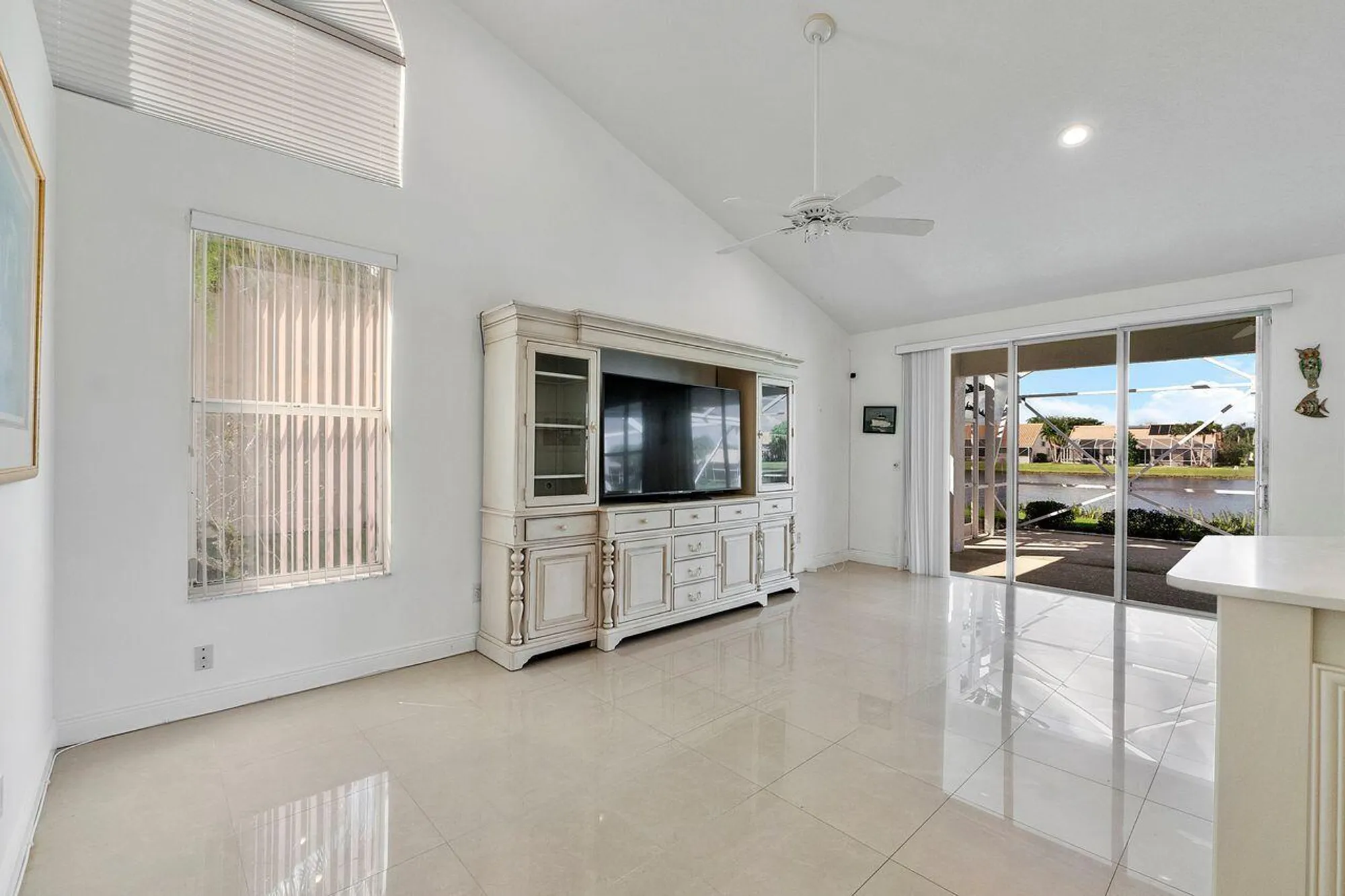 Property Slideshow image 14 of 51 | 7685 dorchester rd, Boynton Beach, FL, 33472