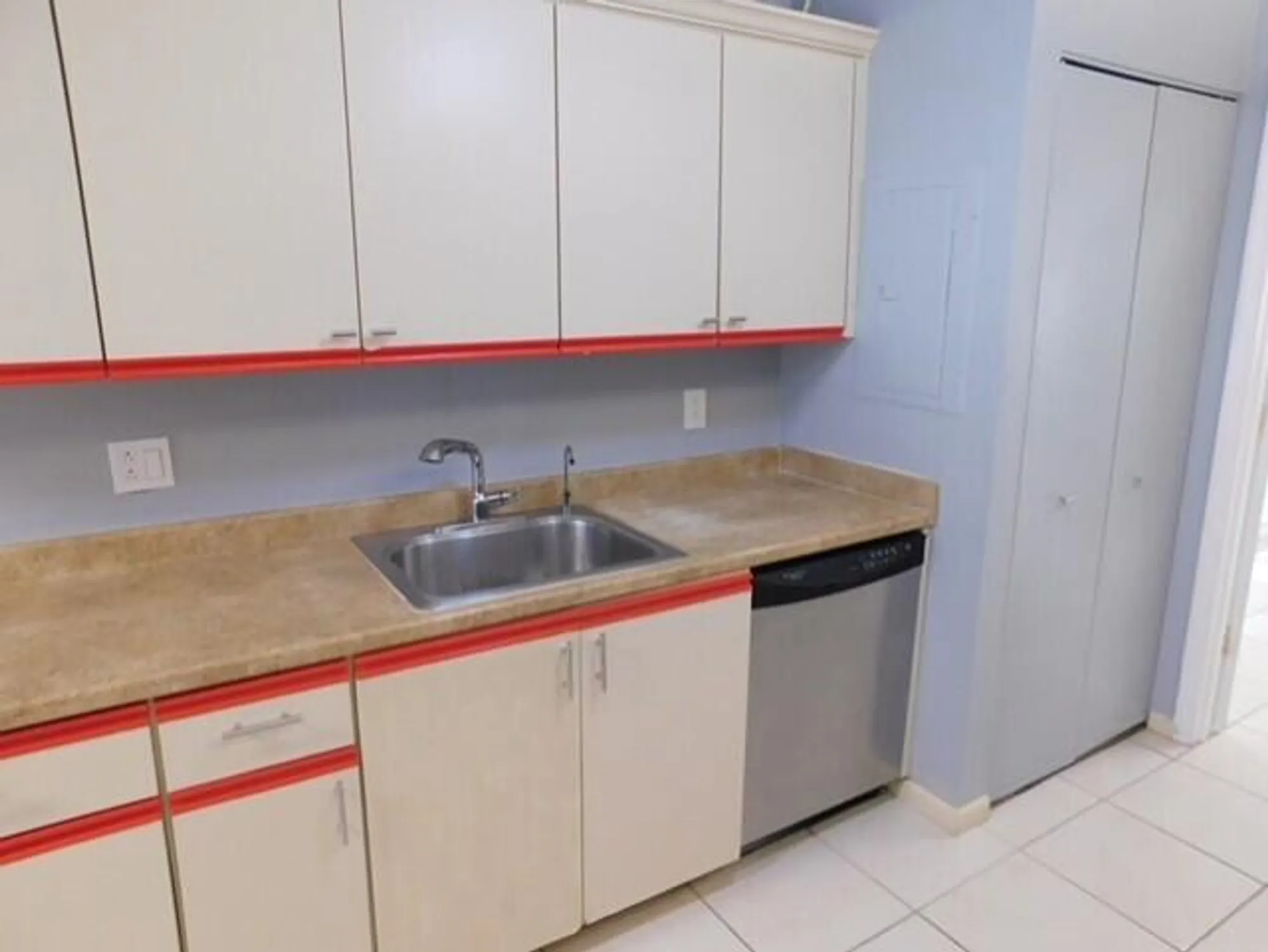 Property Slideshow image 6 of 73 | 6768 10th ave 113, Lake Worth, FL, 33467