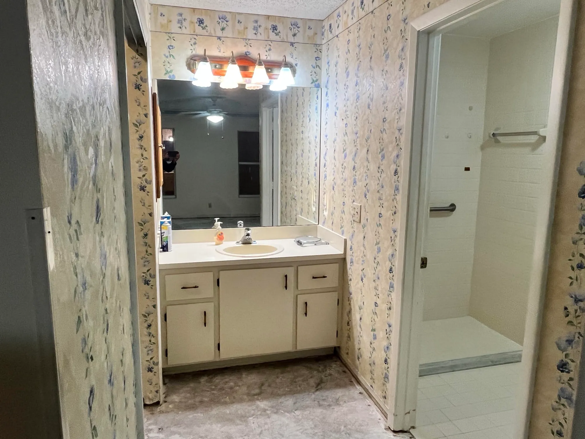 Property Slideshow image 11 of 20 | 11170 se sea pines cir, Hobe Sound, FL, 33455