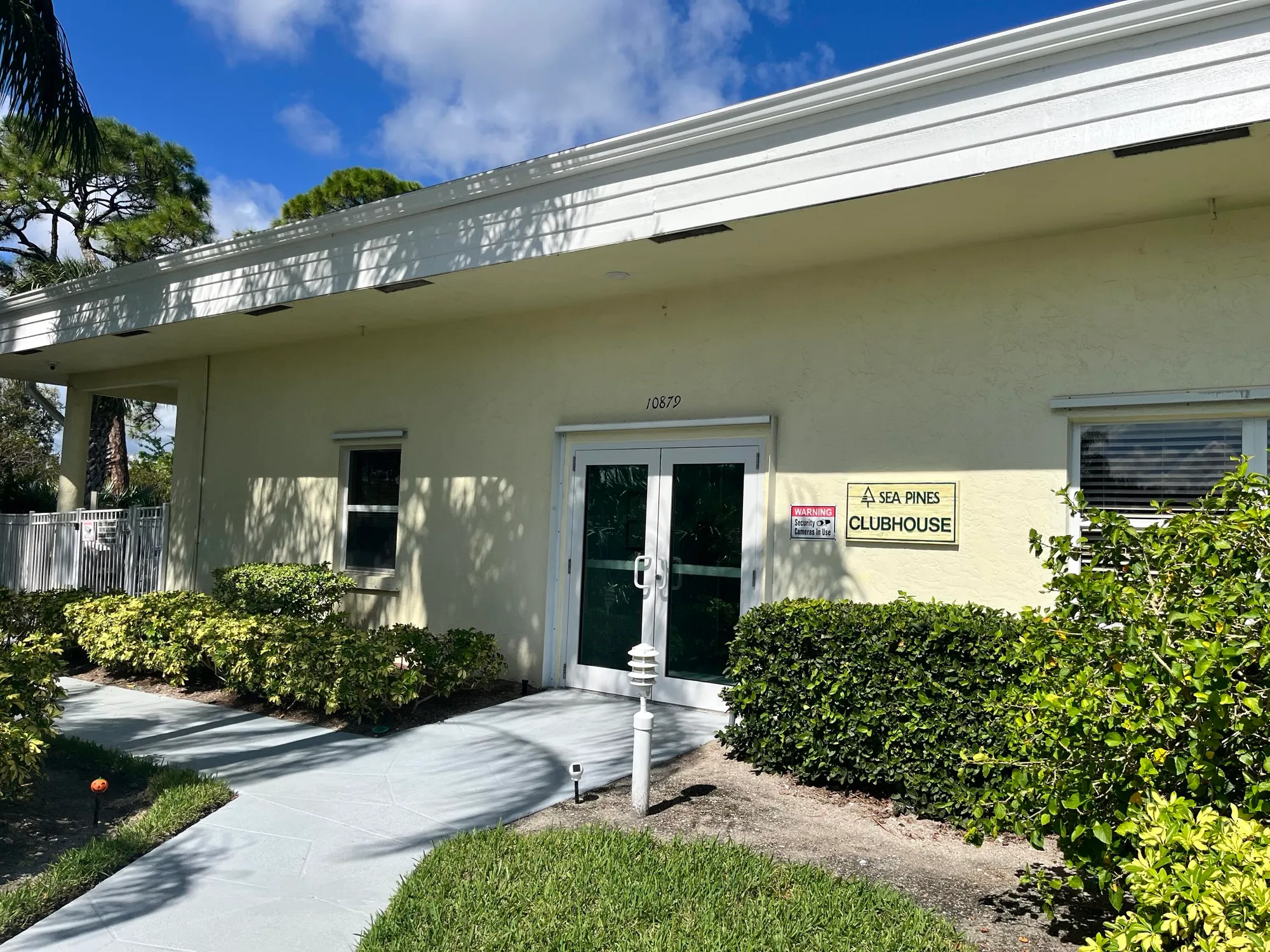 Property Slideshow image 19 of 20 | 11170 se sea pines cir, Hobe Sound, FL, 33455