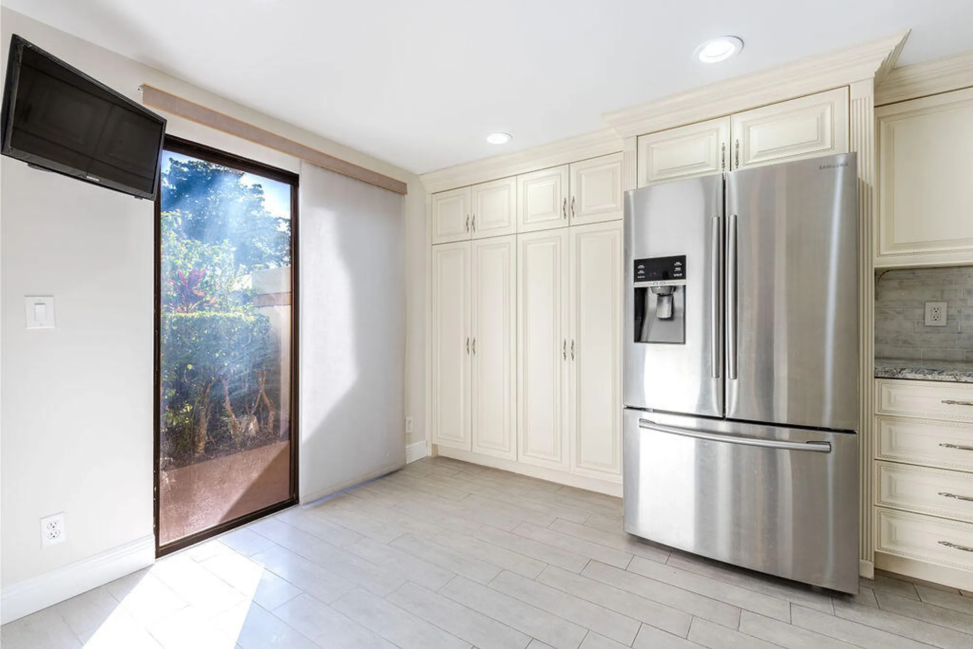 Property Slideshow image 6 of 64 | 16021 loch katrine trl apt 7402, Delray Beach, FL, 33446