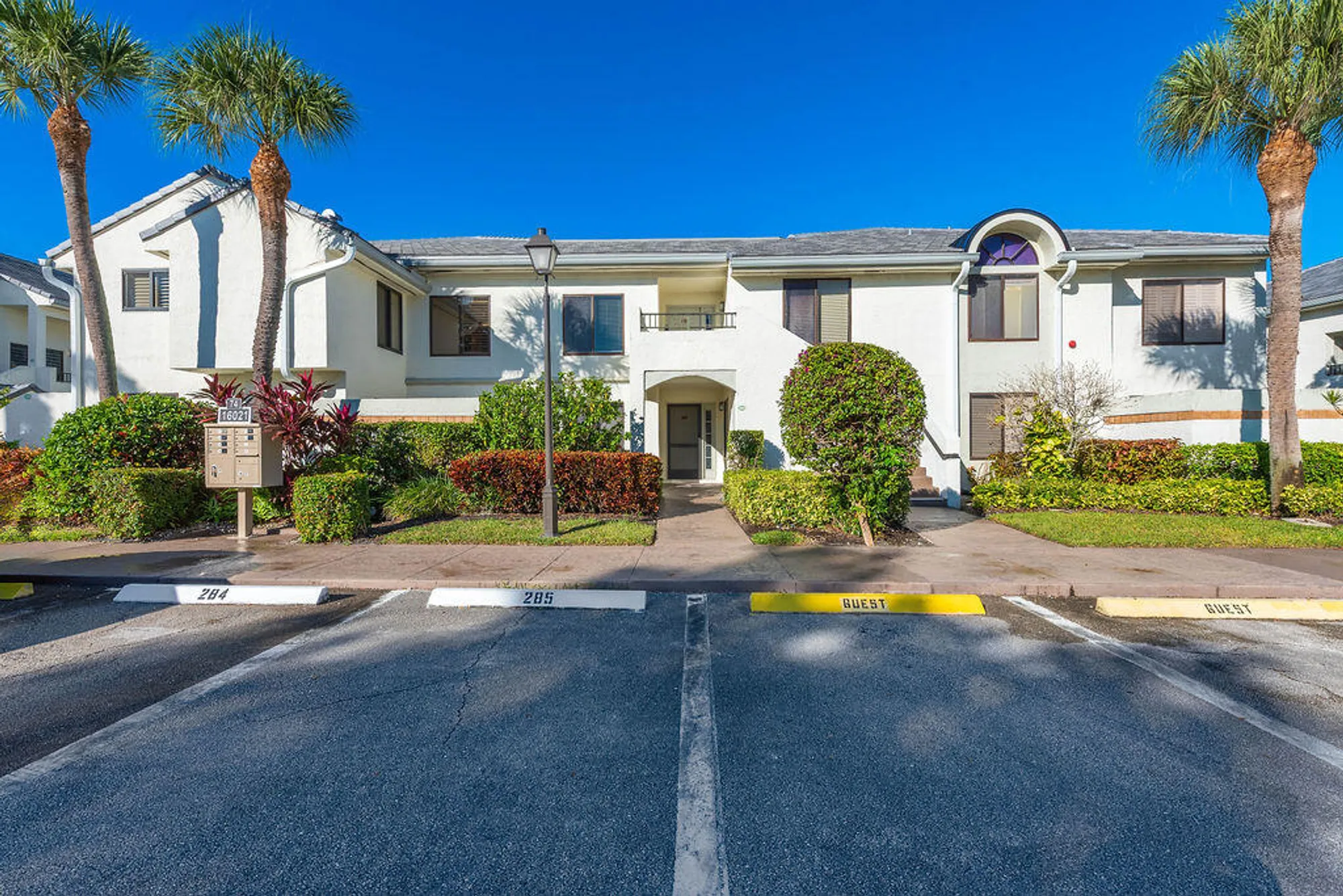 Property Slideshow image 2 of 64 | 16021 loch katrine trl apt 7402, Delray Beach, FL, 33446