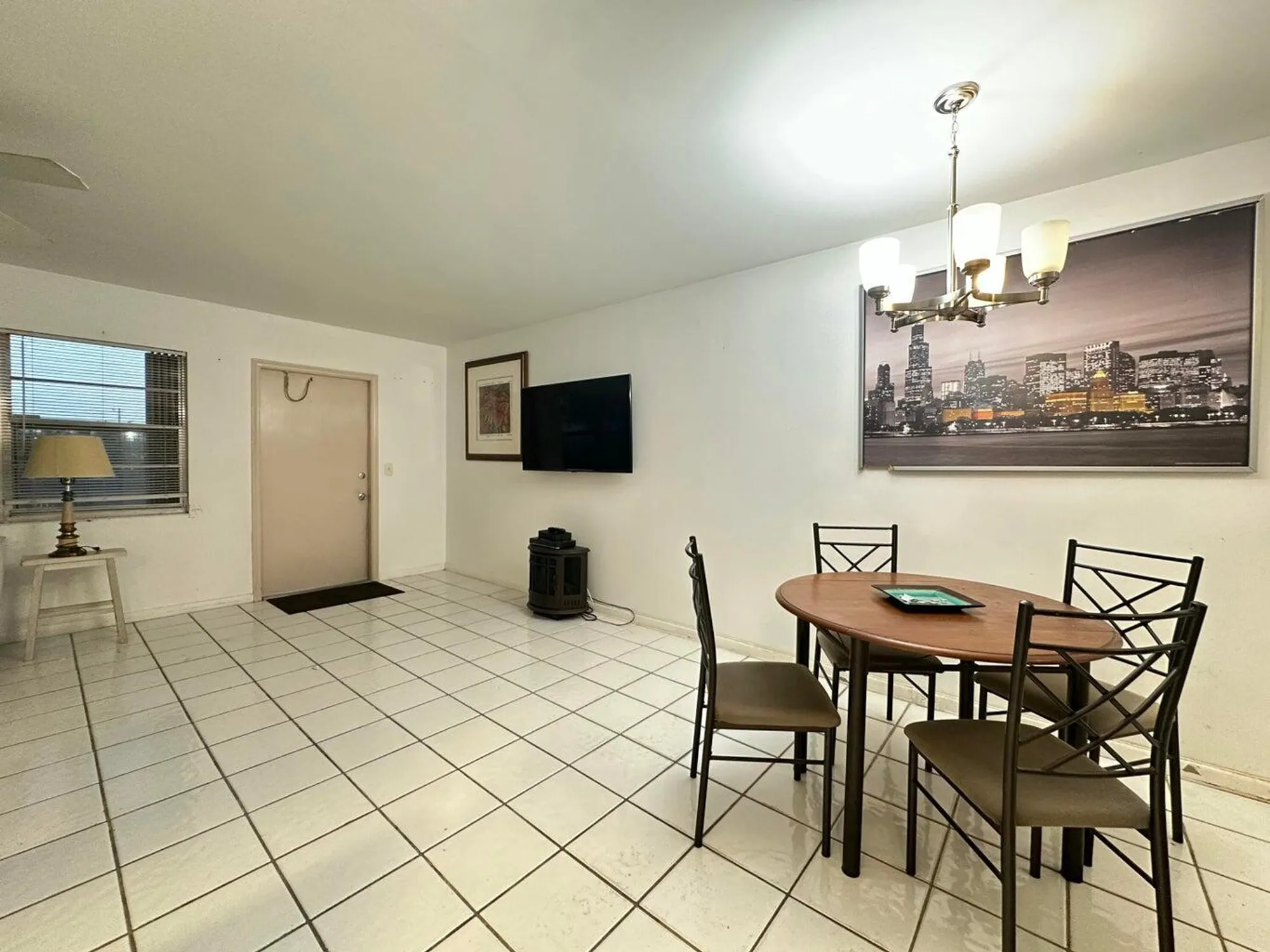Property Slideshow image 14 of 24 | 252 southampton c c, West Palm Beach, FL, 33417