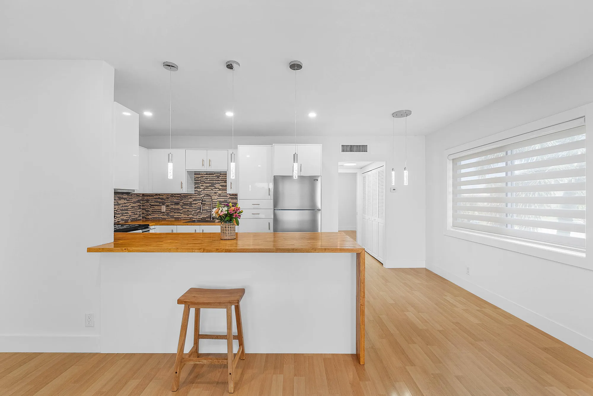 Property Slideshow image 6 of 43 | 116 salisbury e unit e, West Palm Beach, FL, 33417