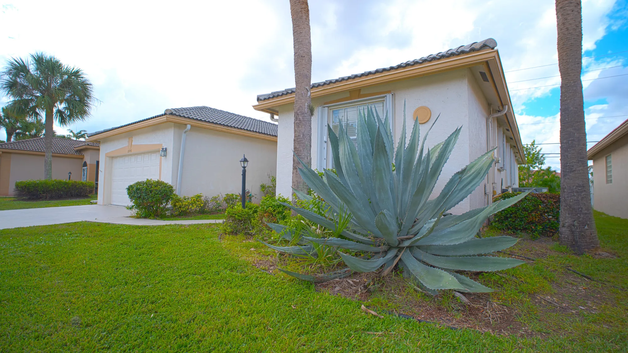 Property Slideshow image 3 of 24 | 3976 summer chase ct, Lake Worth, FL, 33467