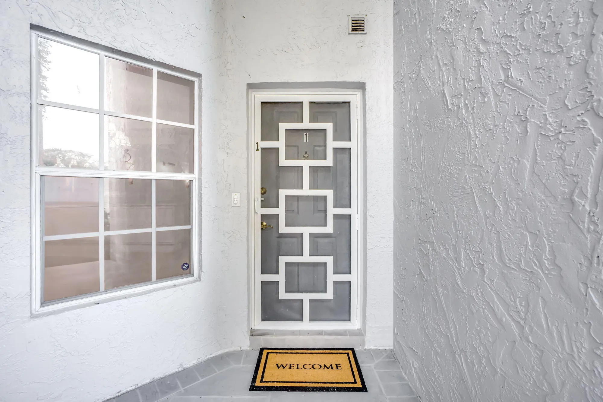 Property Slideshow image 4 of 60 | 11603 briarwood cir apt 1, Boynton Beach, FL, 33437