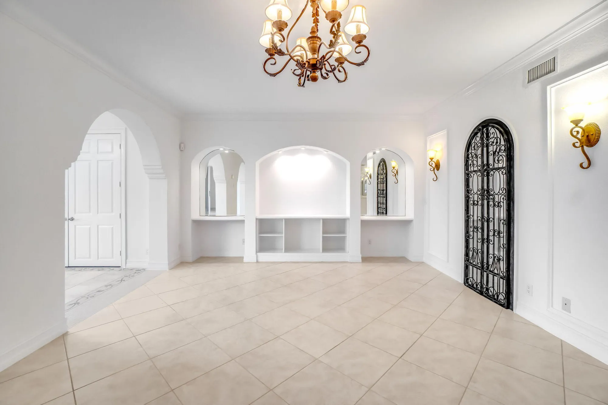 Property Slideshow image 11 of 60 | 11603 briarwood cir apt 1, Boynton Beach, FL, 33437