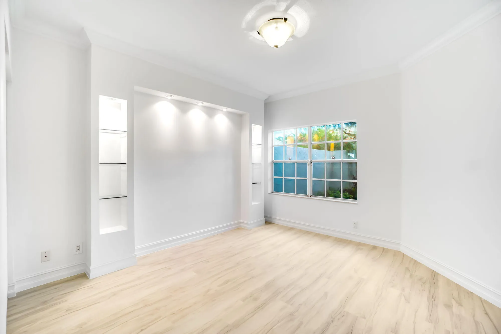 Property Slideshow image 39 of 60 | 11603 briarwood cir apt 1, Boynton Beach, FL, 33437