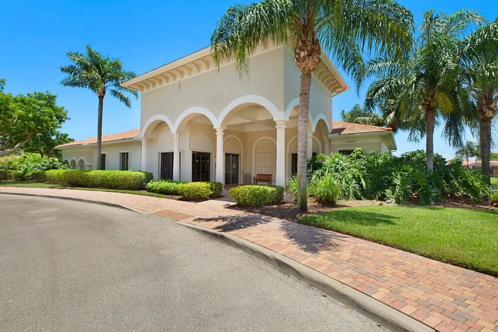 Property Slideshow image 60 of 69 | 7001 antinori ln, Boynton Beach, FL, 33437