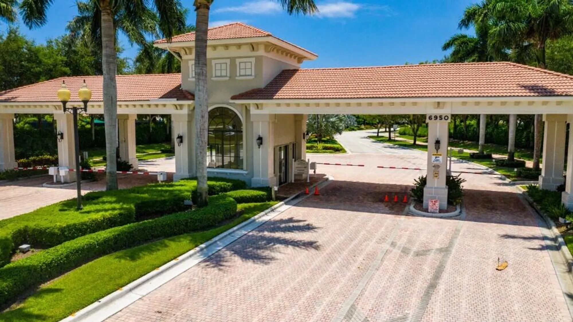Property Slideshow image 42 of 69 | 7001 antinori ln, Boynton Beach, FL, 33437