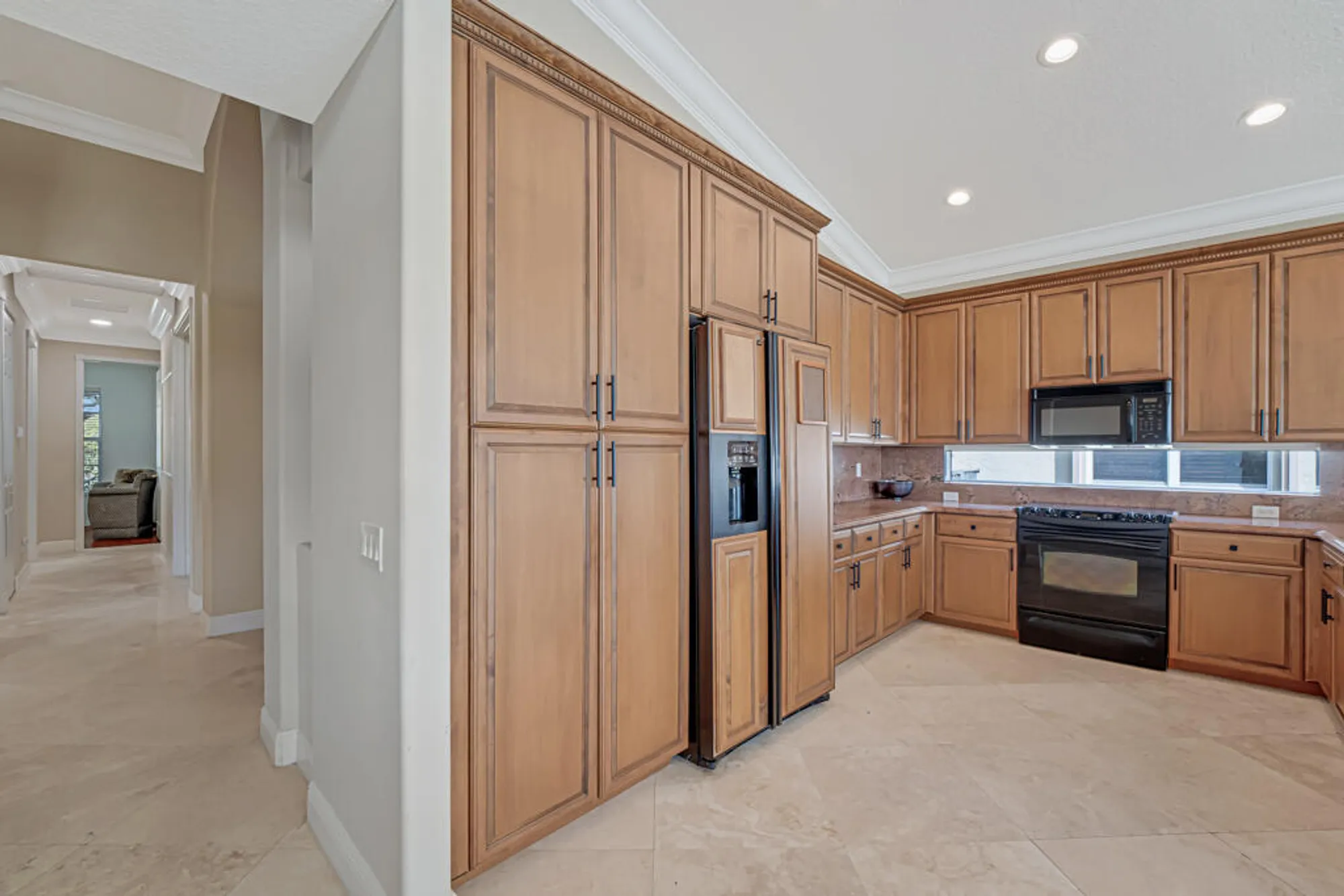 Property Slideshow image 21 of 72 | 7587 tarpon cove cir, Lake Worth, FL, 33467