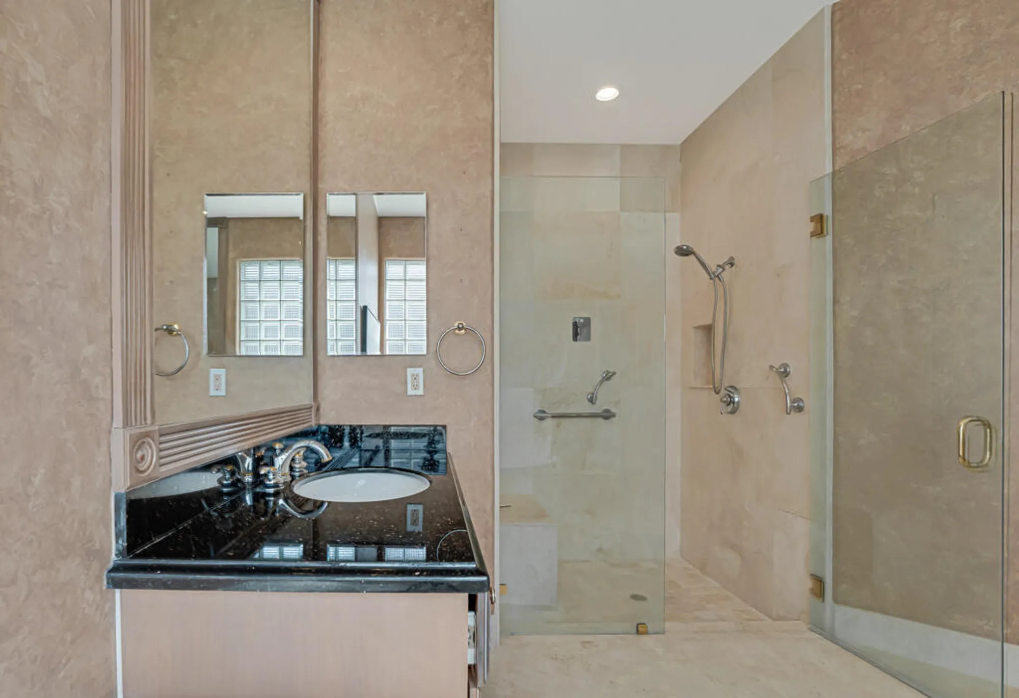 Property Slideshow image 33 of 72 | 7587 tarpon cove cir, Lake Worth, FL, 33467