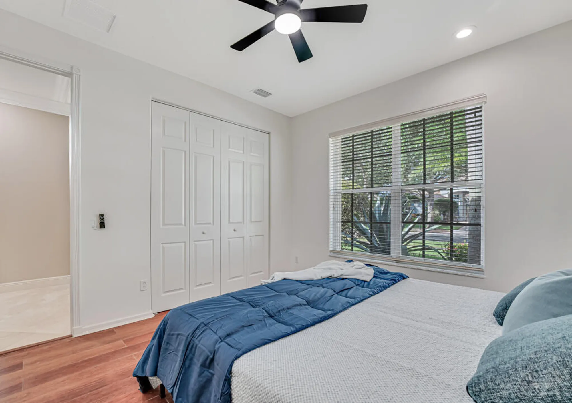 Property Slideshow image 41 of 72 | 7587 tarpon cove cir, Lake Worth, FL, 33467