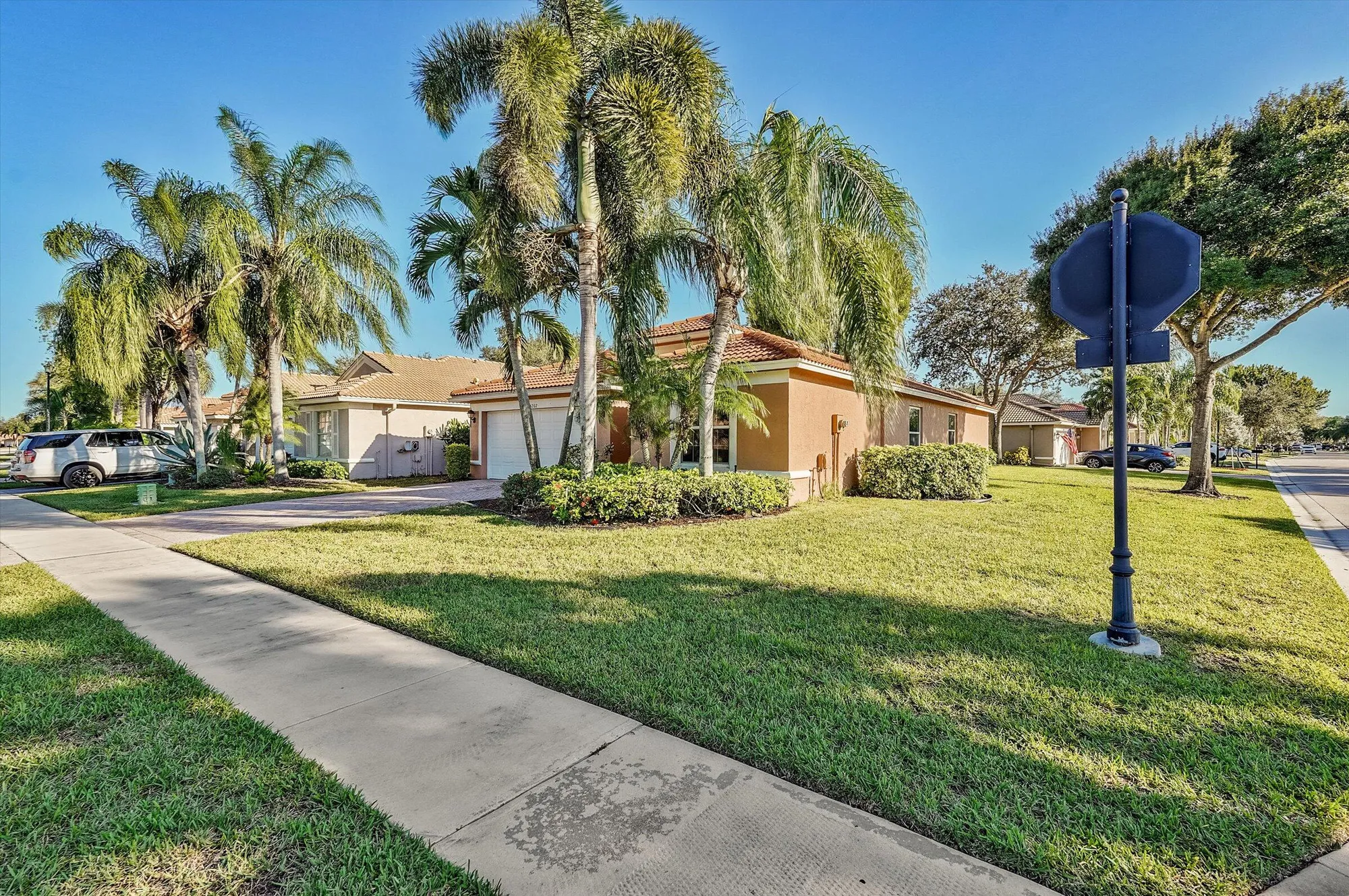Property Slideshow image 4 of 22 | 5202 palazzo pl, Boynton Beach, FL, 33437