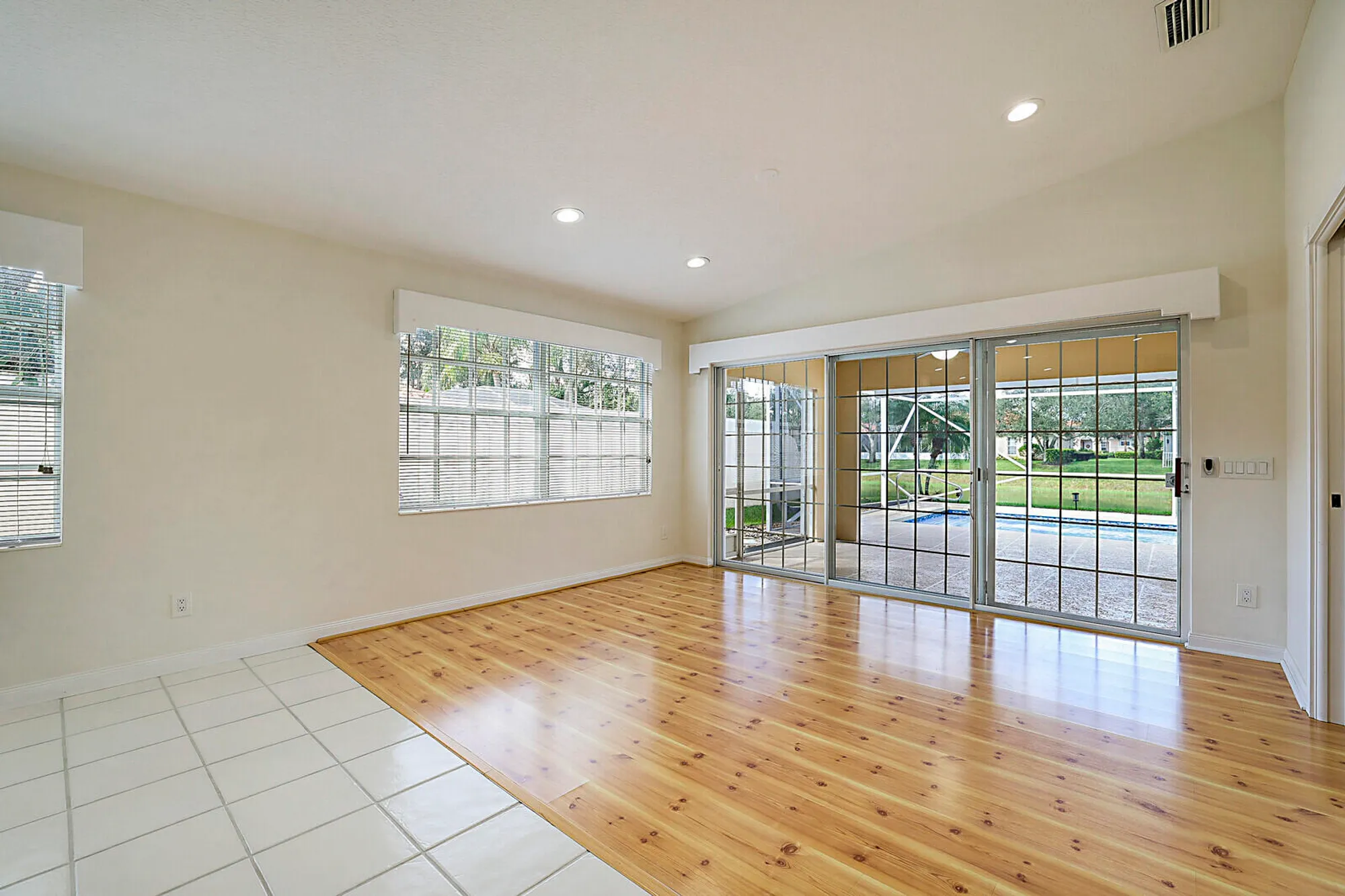 Property Slideshow image 29 of 57 | 7176 grassy bay dr, West Palm Beach, FL, 33411