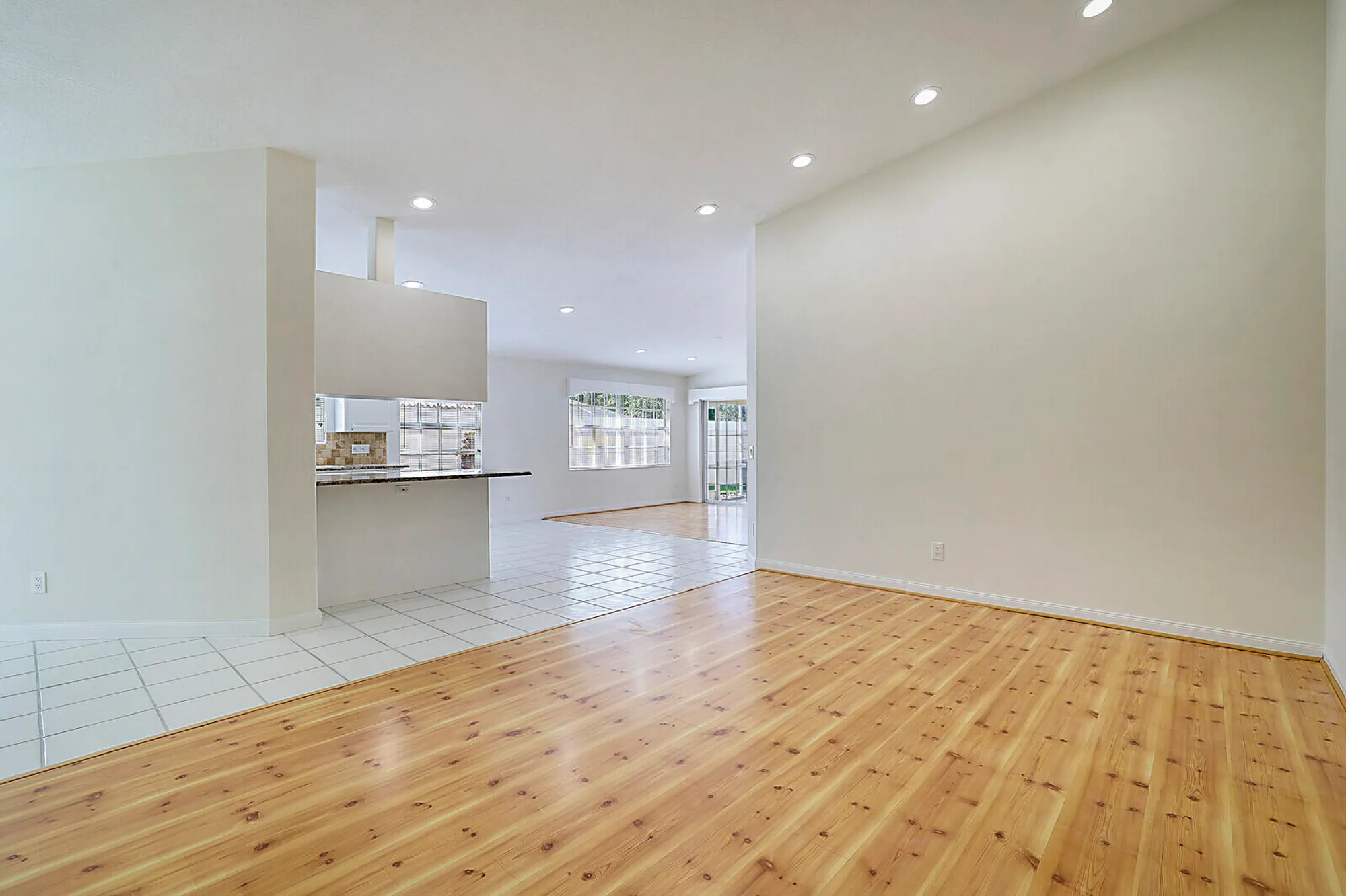 Property Slideshow image 24 of 57 | 7176 grassy bay dr, West Palm Beach, FL, 33411