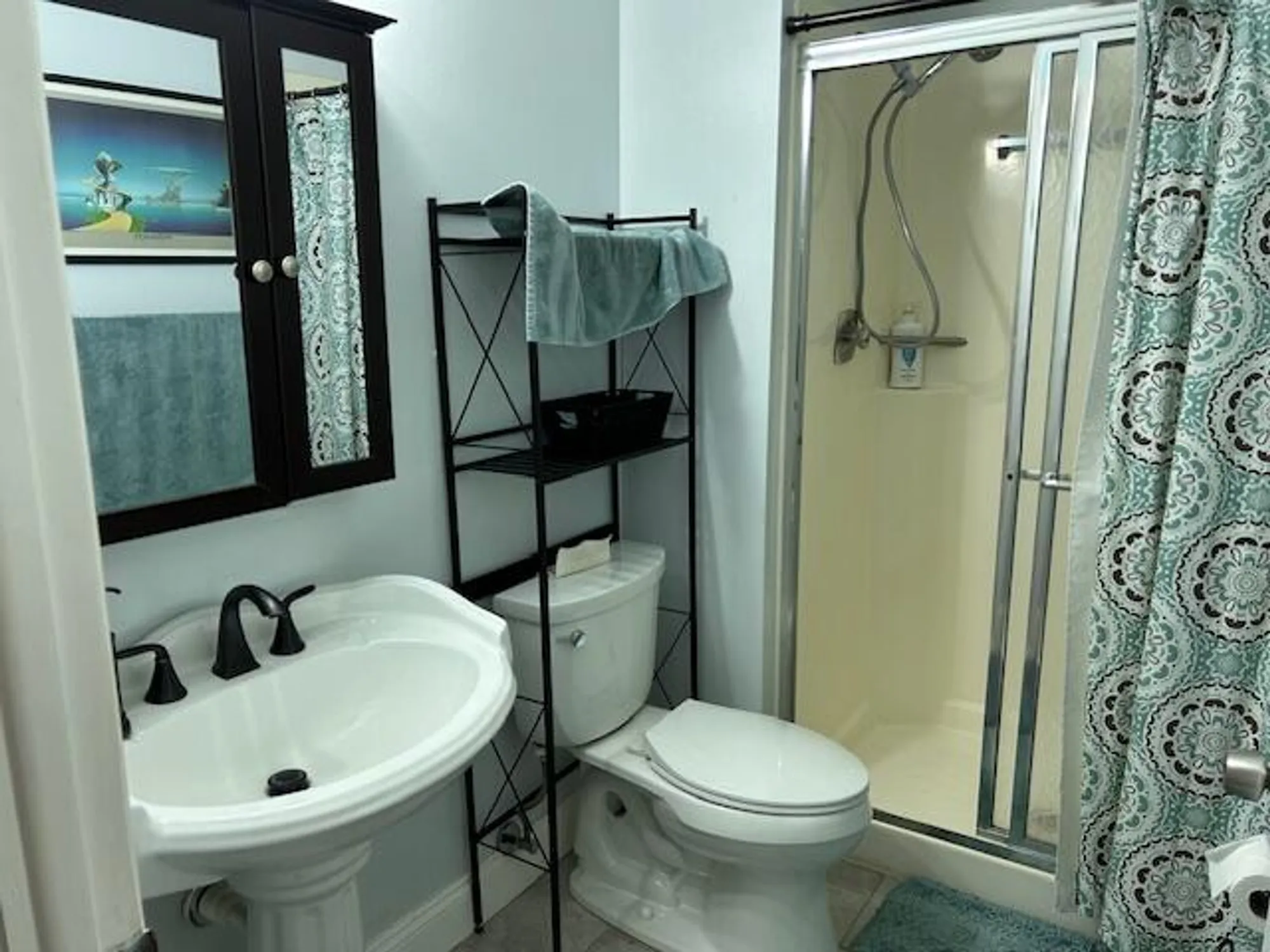 Property Slideshow image 16 of 41 | 417 lake evelyn dr, West Palm Beach, FL, 33411