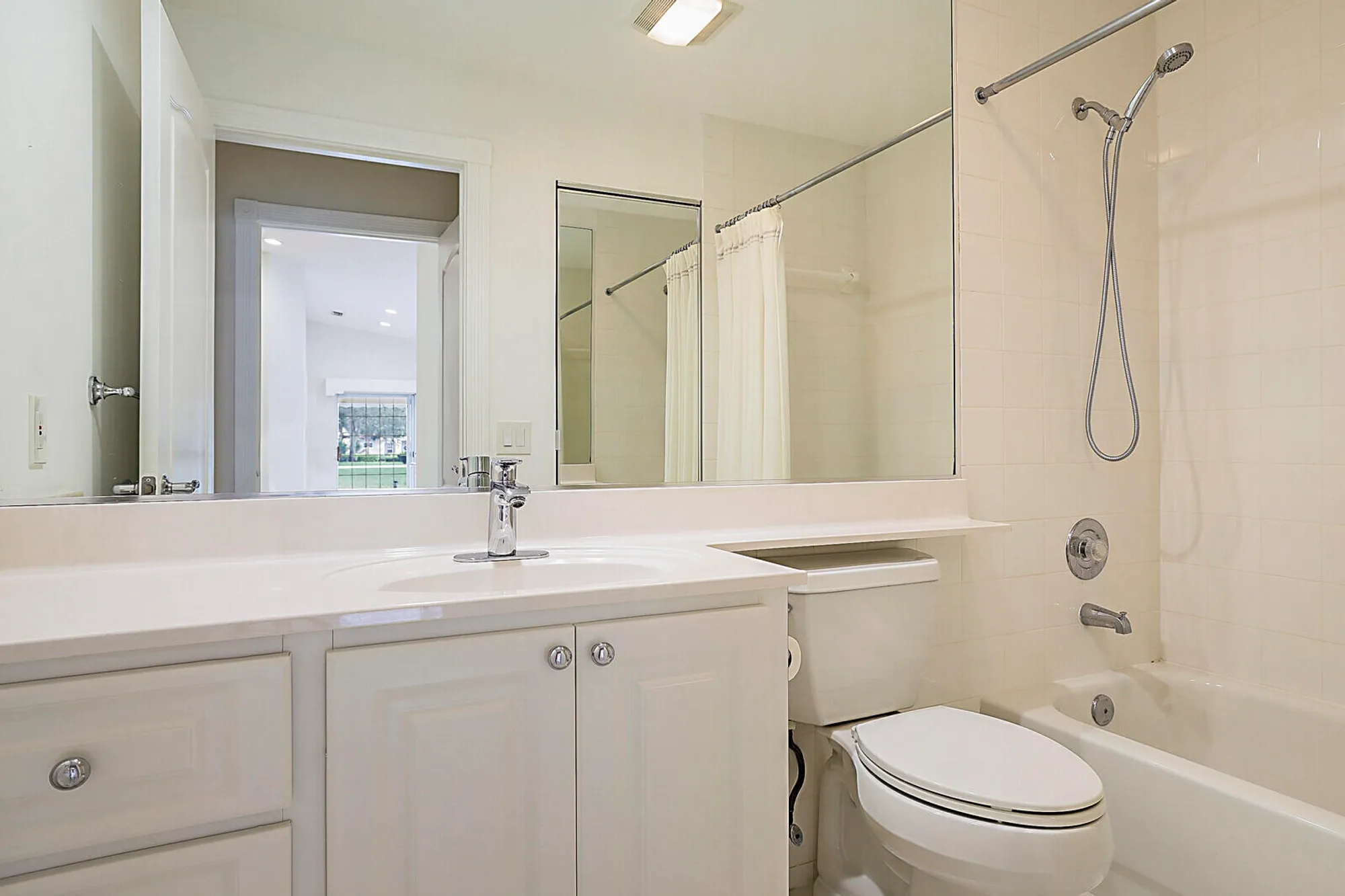 Property Slideshow image 40 of 57 | 7176 grassy bay dr, West Palm Beach, FL, 33411