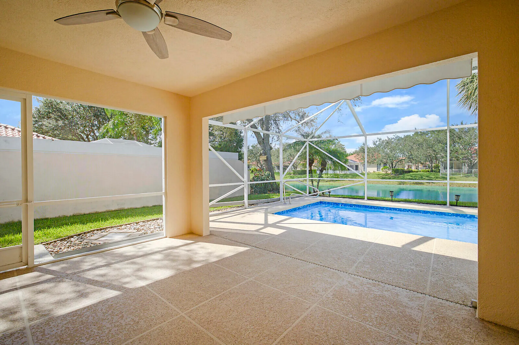 Property Slideshow image 14 of 57 | 7176 grassy bay dr, West Palm Beach, FL, 33411