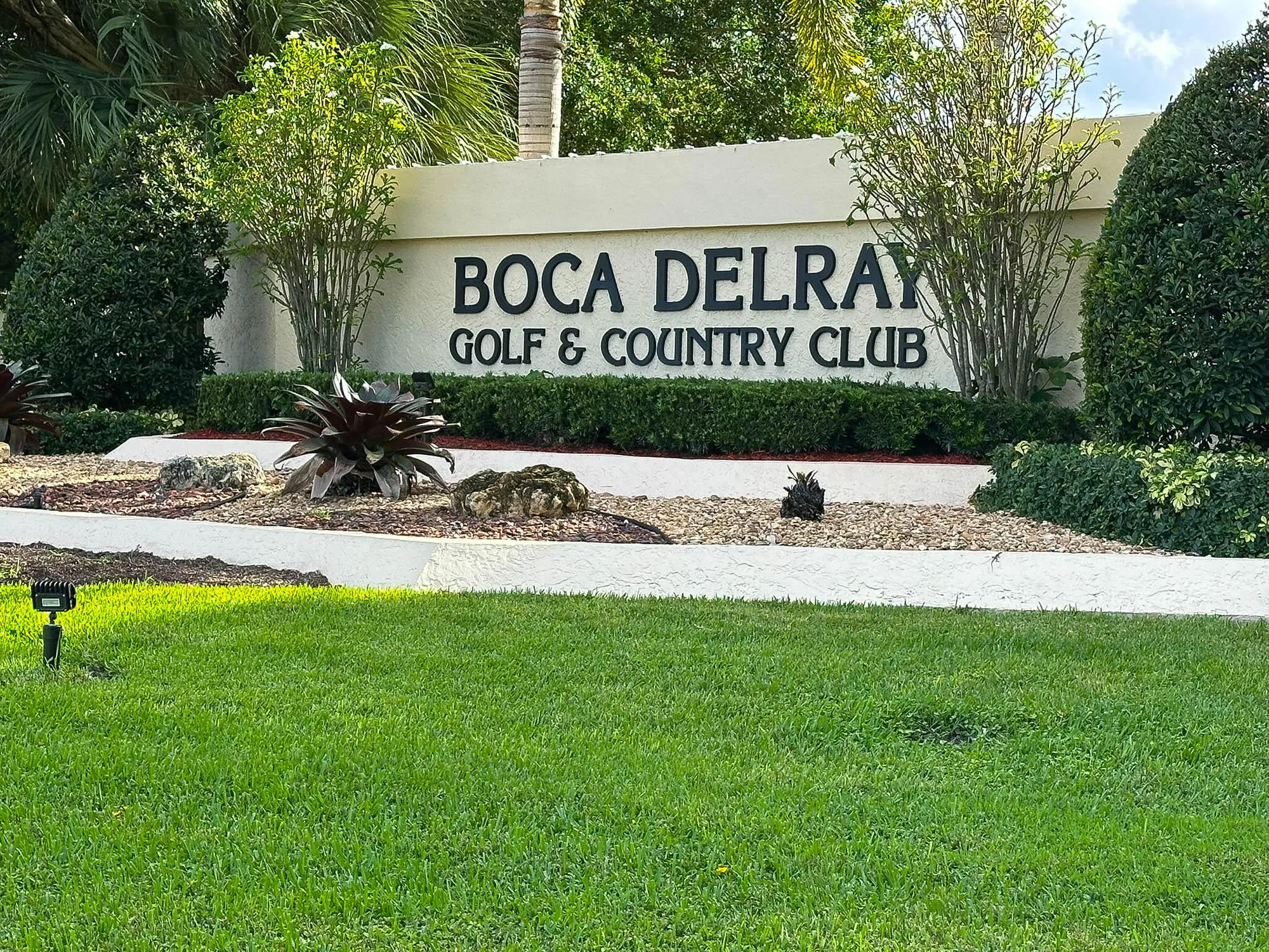 Property Slideshow image 2 of 59 | 5121 oak hill ln apt 416, Delray Beach, FL, 33484