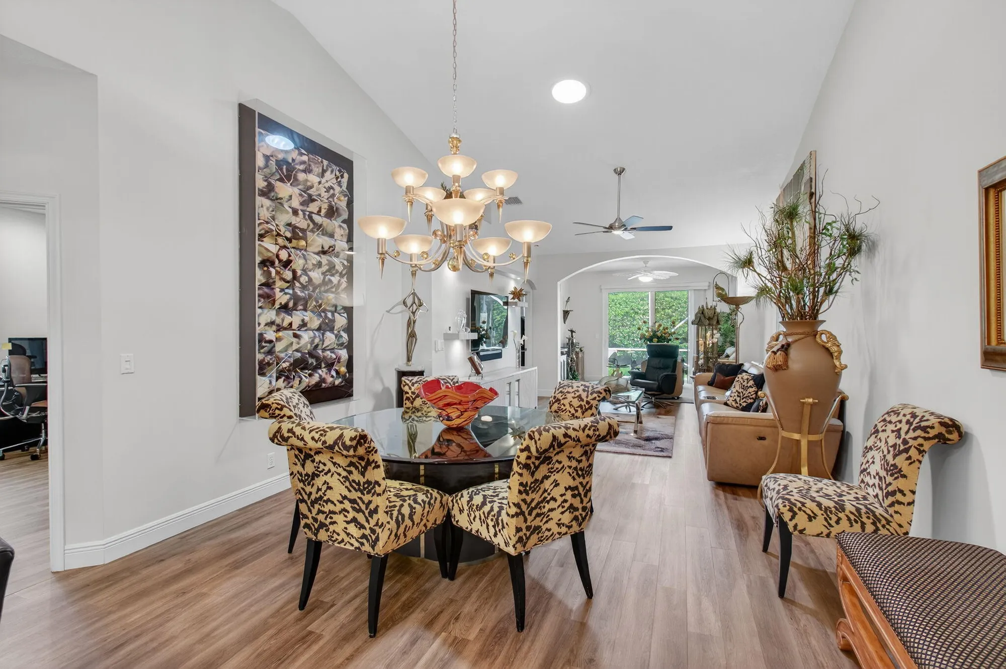 Property Slideshow image 15 of 94 | 10644 royal caribbean cir, Boynton Beach, FL, 33437