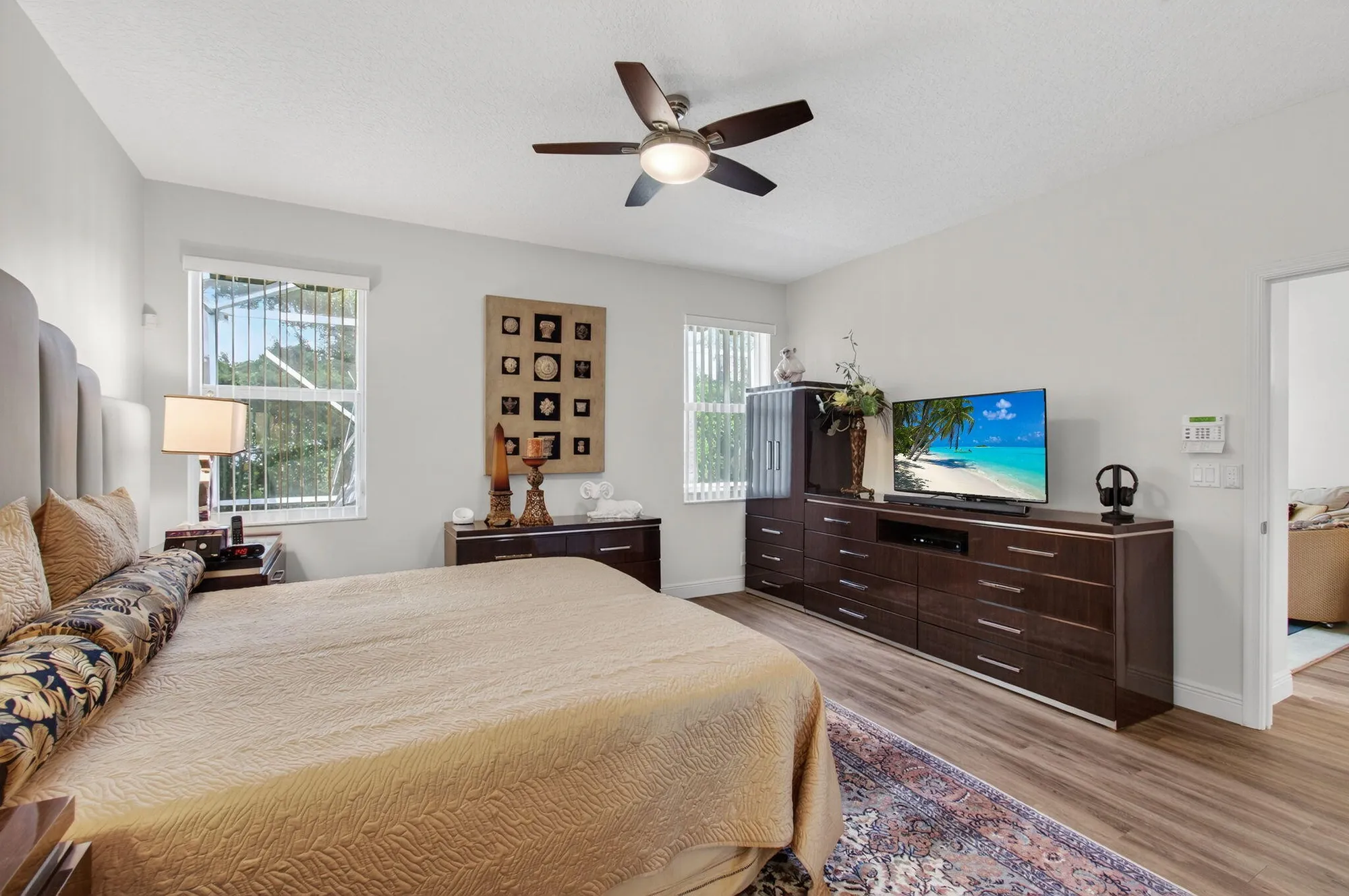 Property Slideshow image 38 of 94 | 10644 royal caribbean cir, Boynton Beach, FL, 33437