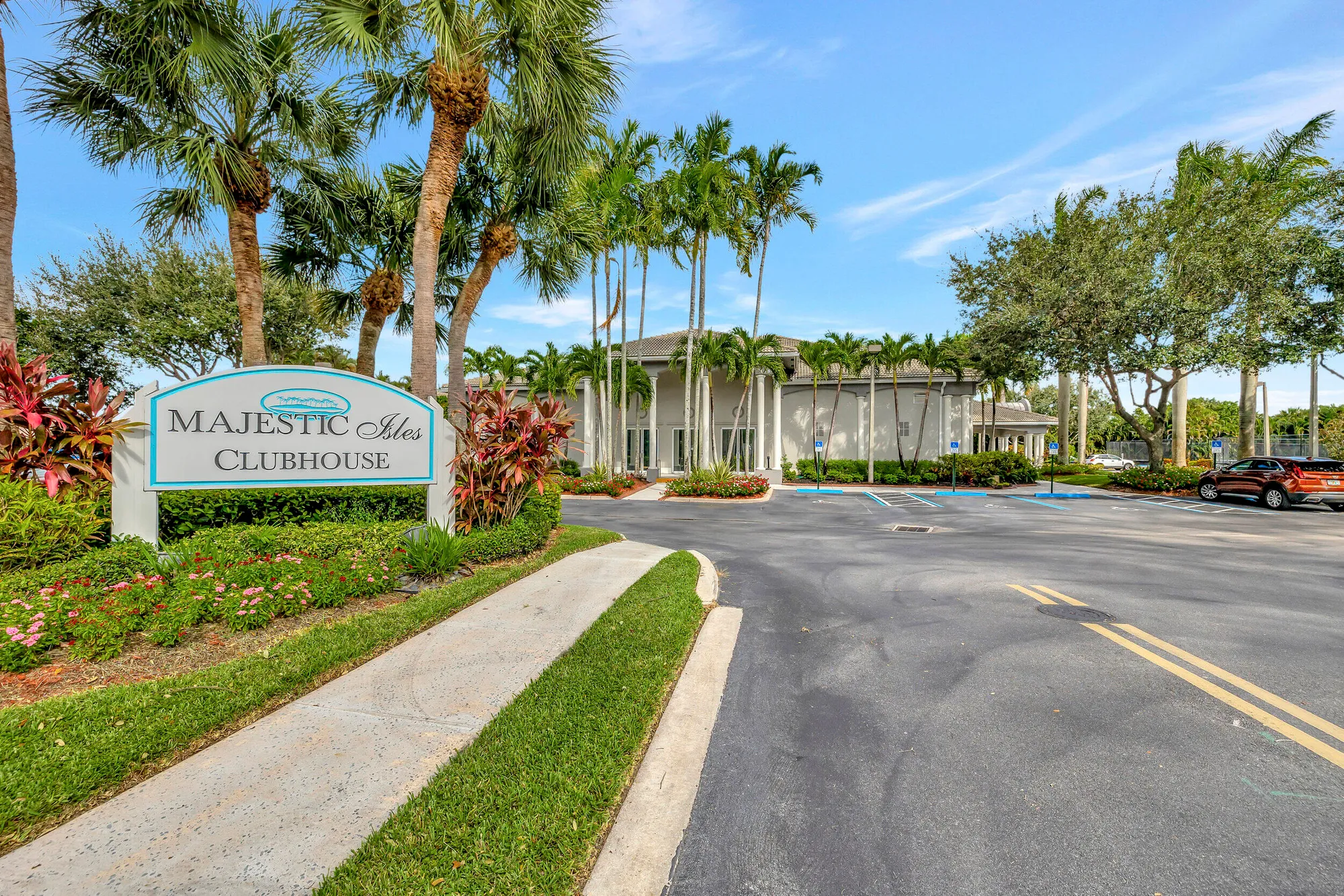 Property Slideshow image 74 of 94 | 10644 royal caribbean cir, Boynton Beach, FL, 33437