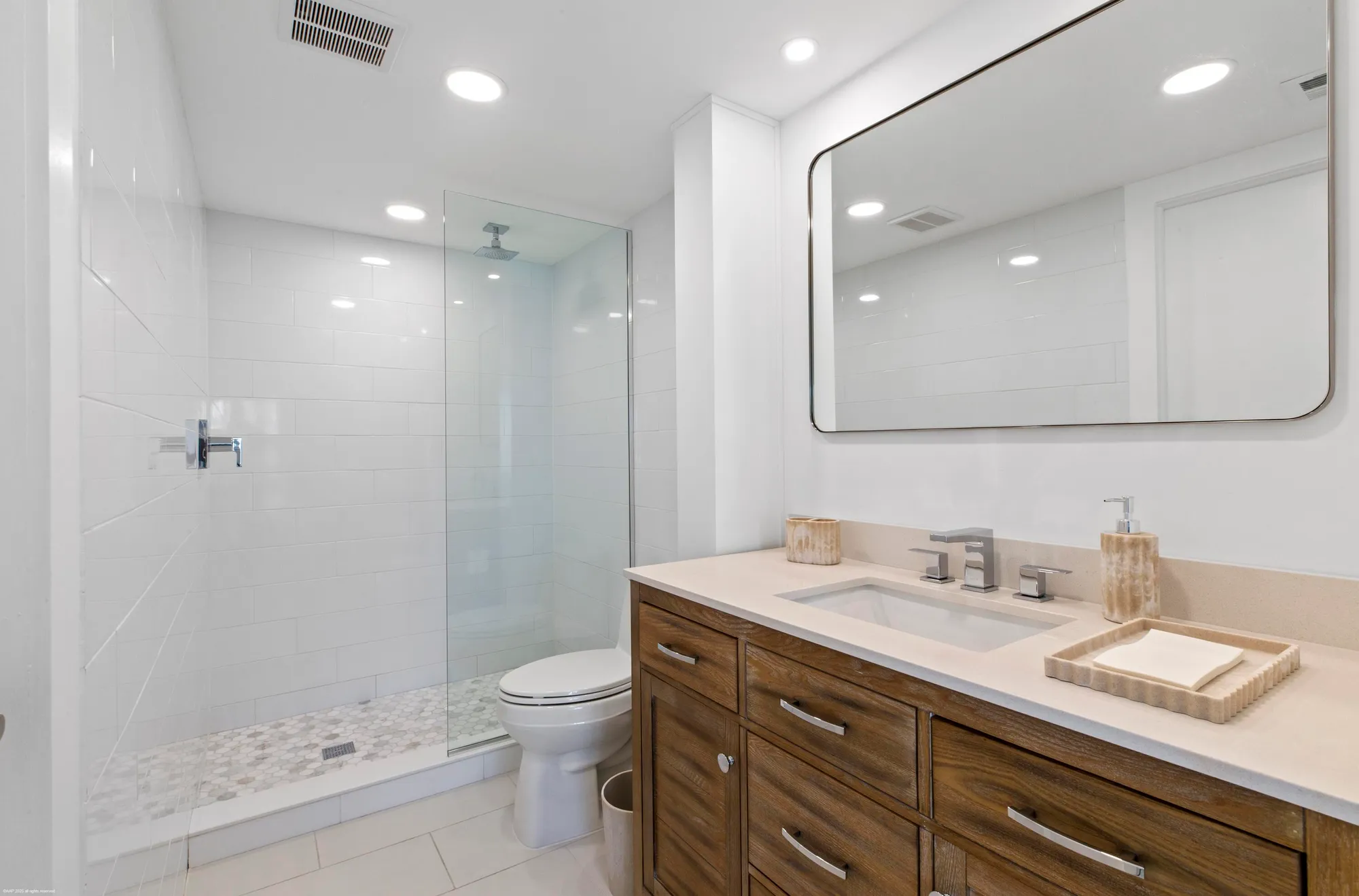 Property Slideshow image 23 of 67 | 1030 sugar sands blvd apt 267, Riviera Beach, FL, 33404
