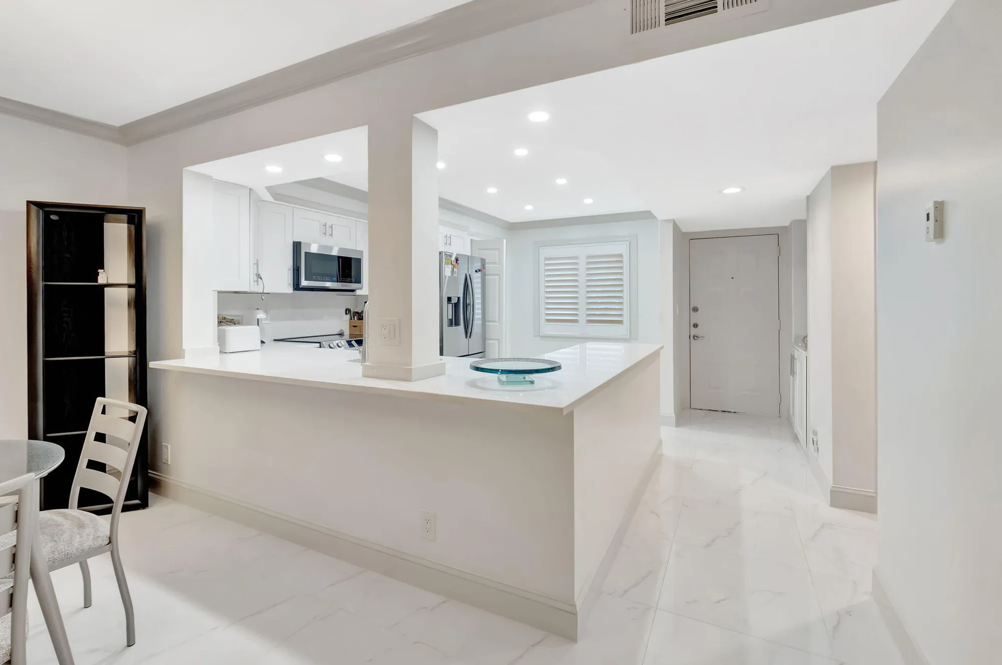 Property Slideshow image 13 of 77 | 14375 strathmore ln 305, Delray Beach, FL, 33446