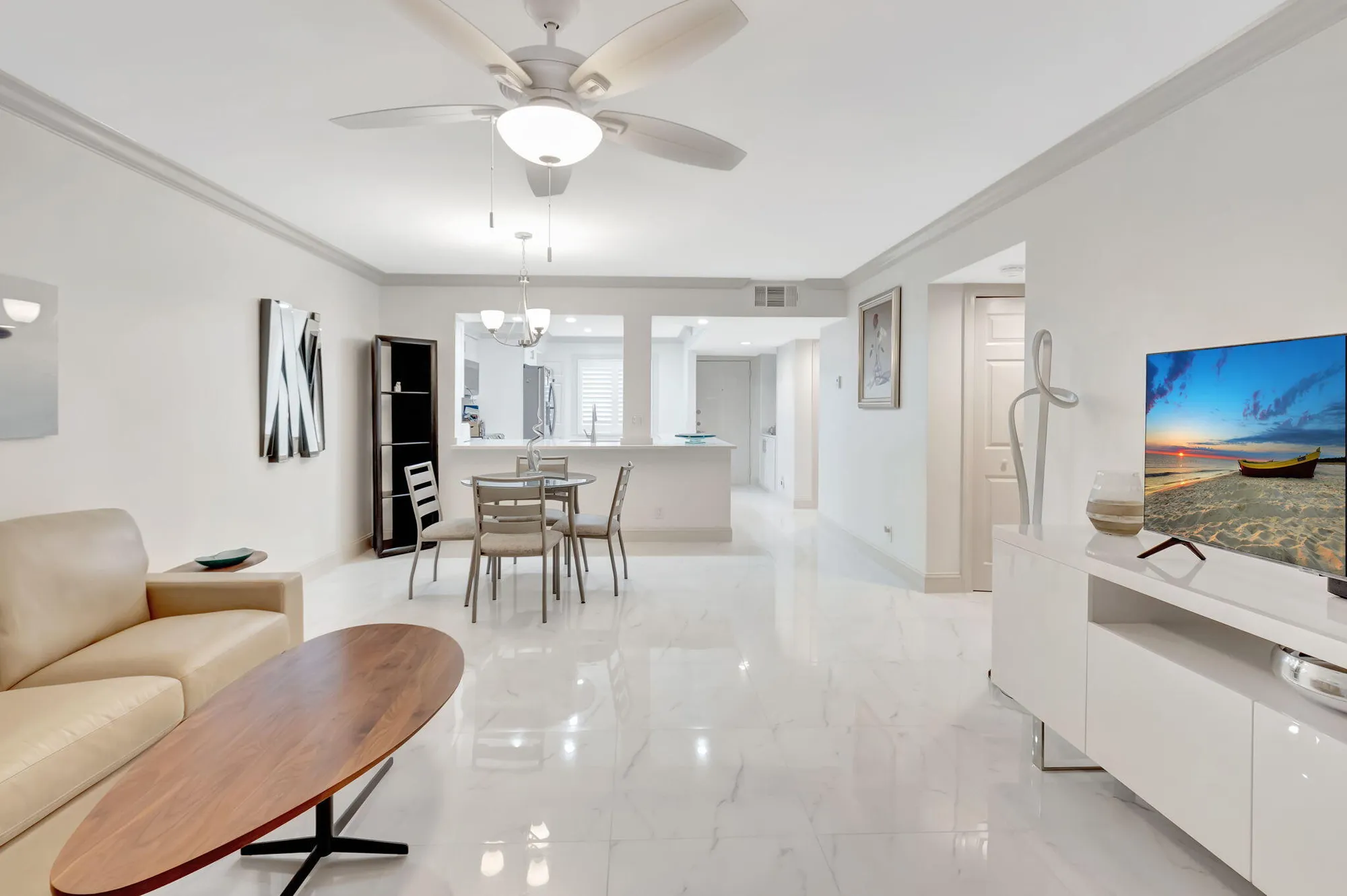 Property Slideshow image 17 of 77 | 14375 strathmore ln 305, Delray Beach, FL, 33446