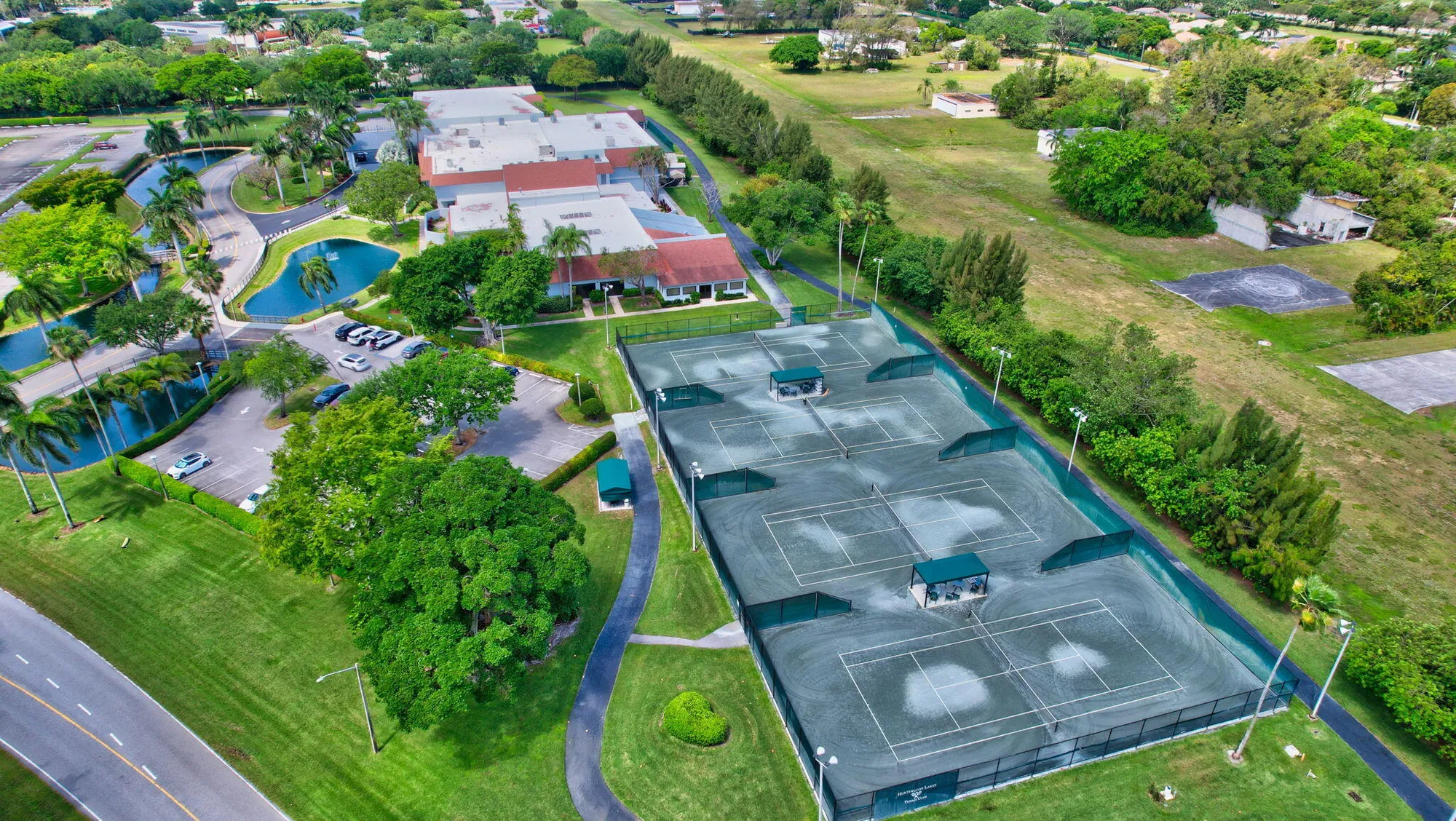 Property Slideshow image 42 of 77 | 14375 strathmore ln 305, Delray Beach, FL, 33446