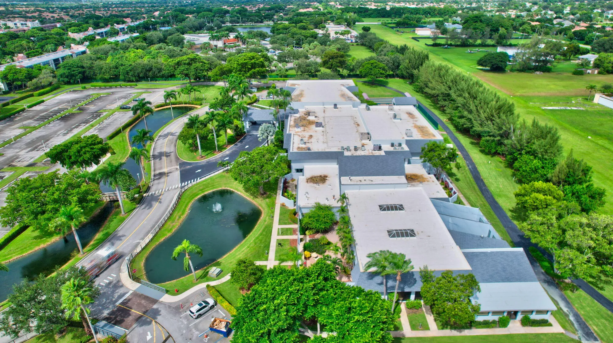 Property Slideshow image 51 of 77 | 14375 strathmore ln 305, Delray Beach, FL, 33446