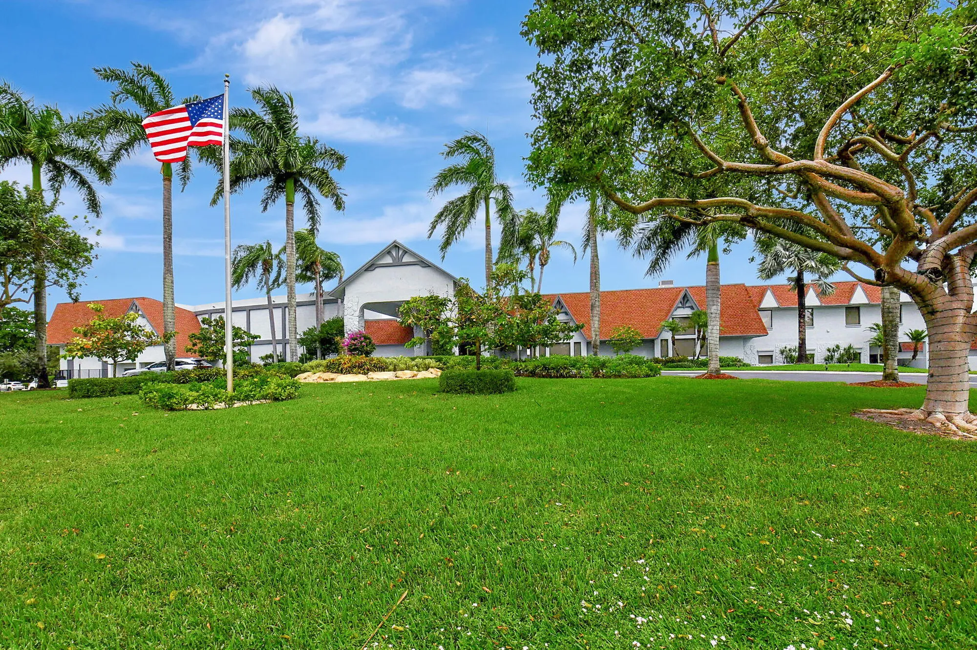 Property Slideshow image 74 of 77 | 14375 strathmore ln 305, Delray Beach, FL, 33446