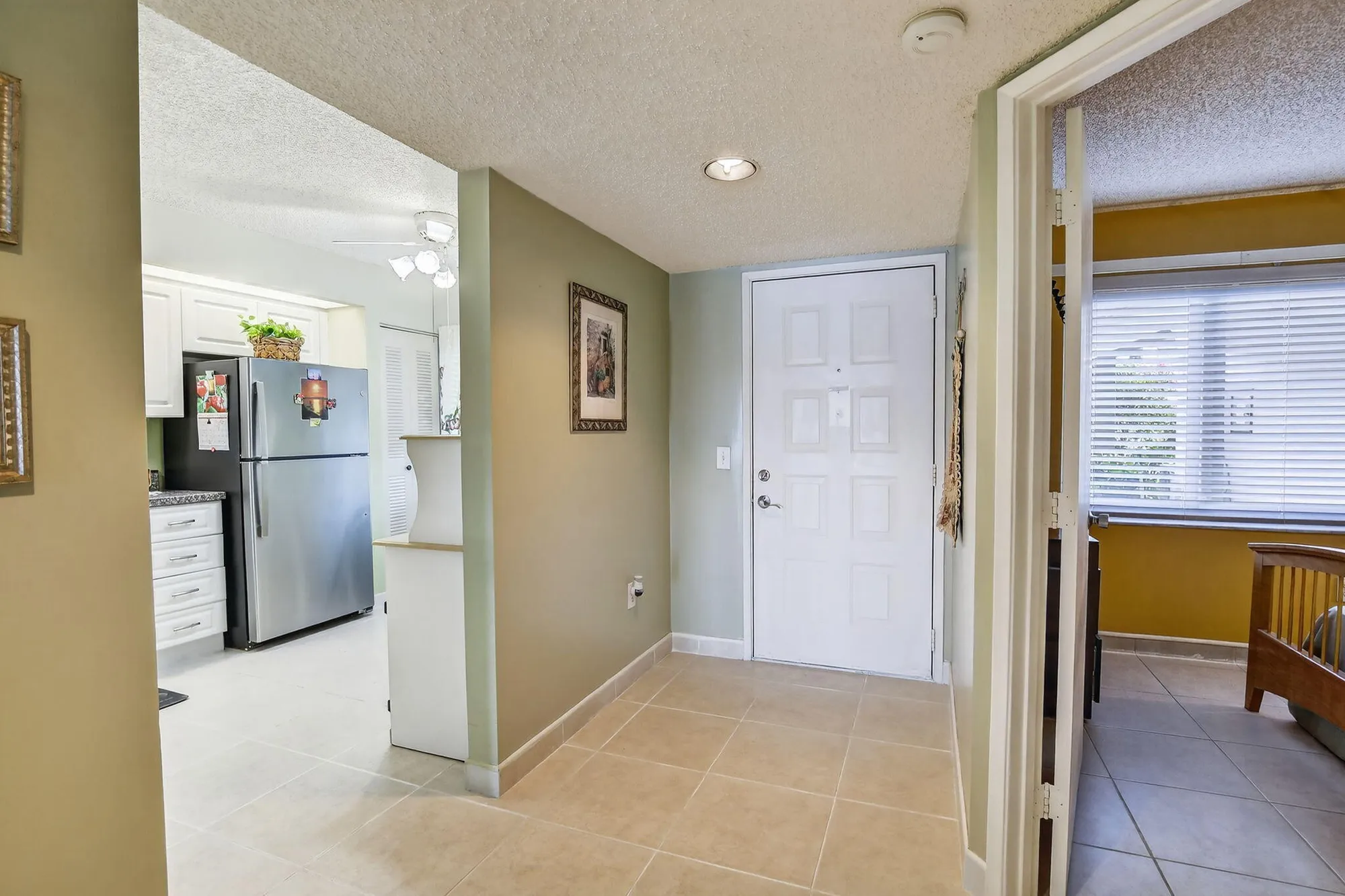 Property Slideshow image 4 of 13 | 1500 sw 131st way 108n, Pembroke Pines, FL, 33027