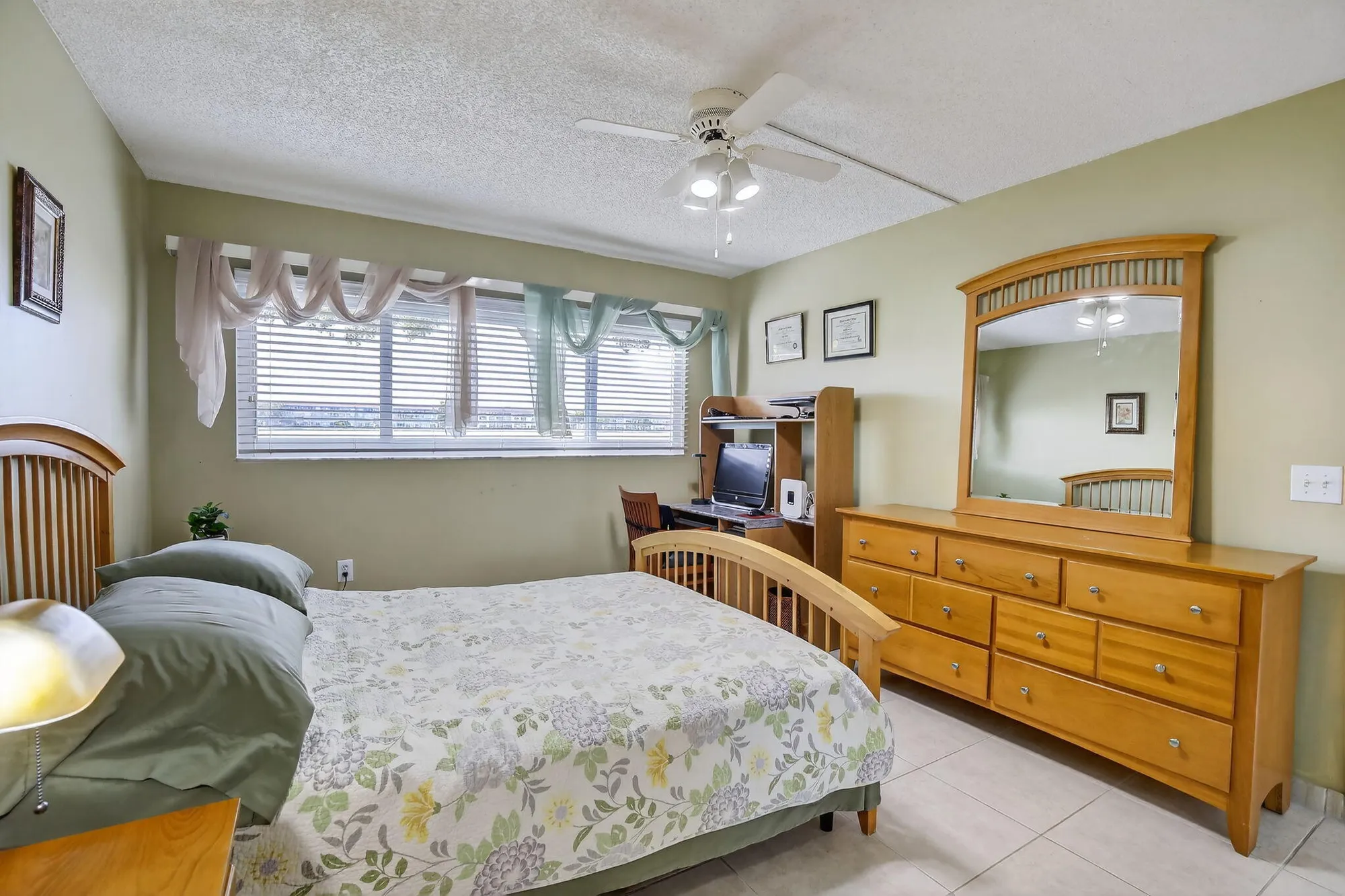 Property Slideshow image 6 of 13 | 1500 sw 131st way 108n, Pembroke Pines, FL, 33027