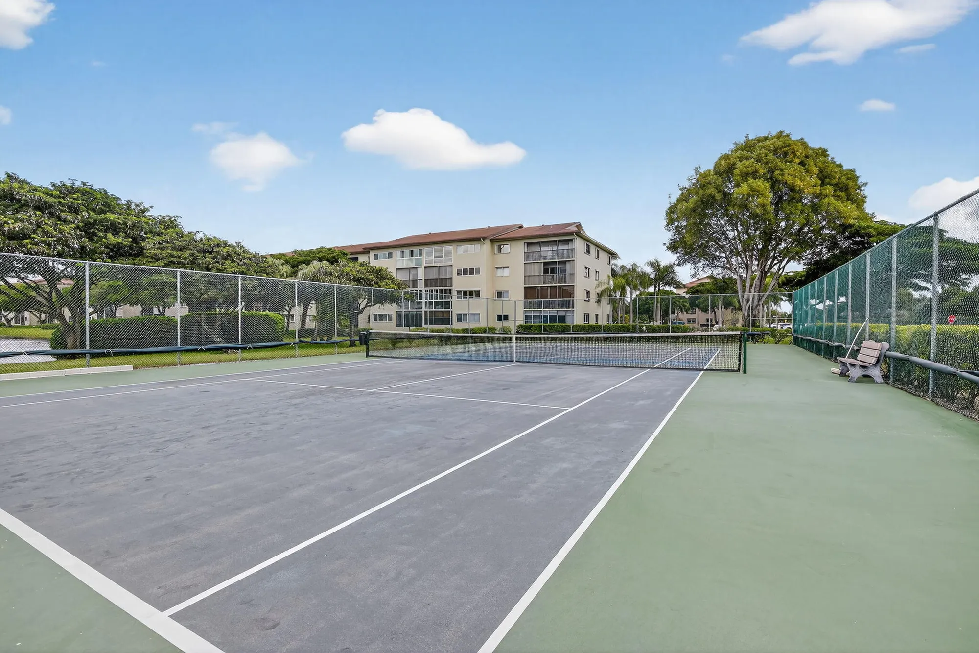 Property Slideshow image 13 of 13 | 1500 sw 131st way 108n, Pembroke Pines, FL, 33027