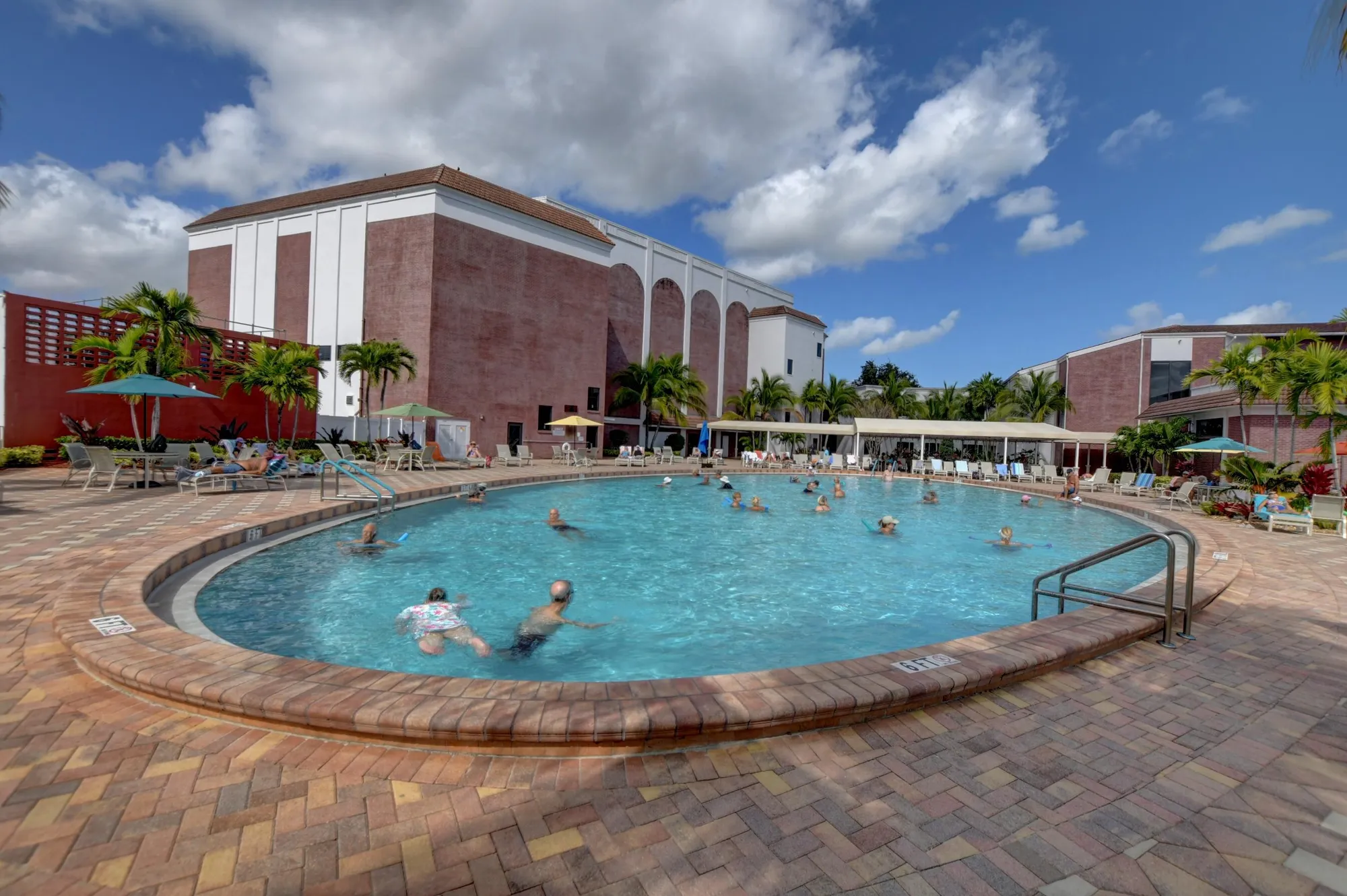 Property Slideshow image 58 of 70 | 359 oakridge t, Deerfield Beach, FL, 33442