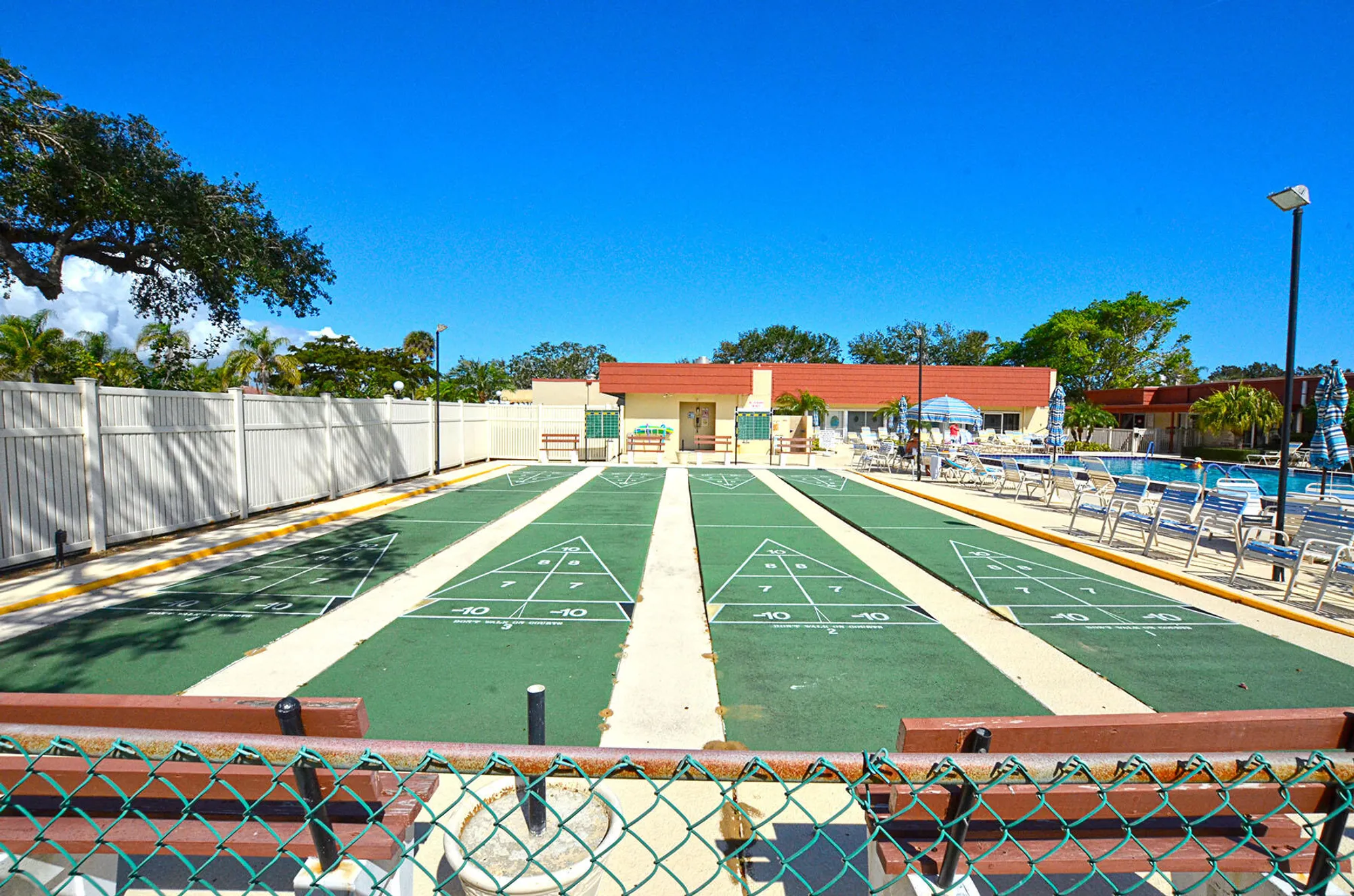 Property Slideshow image 19 of 25 | 6 vista gardens trl apt 206, Vero Beach, FL, 32962