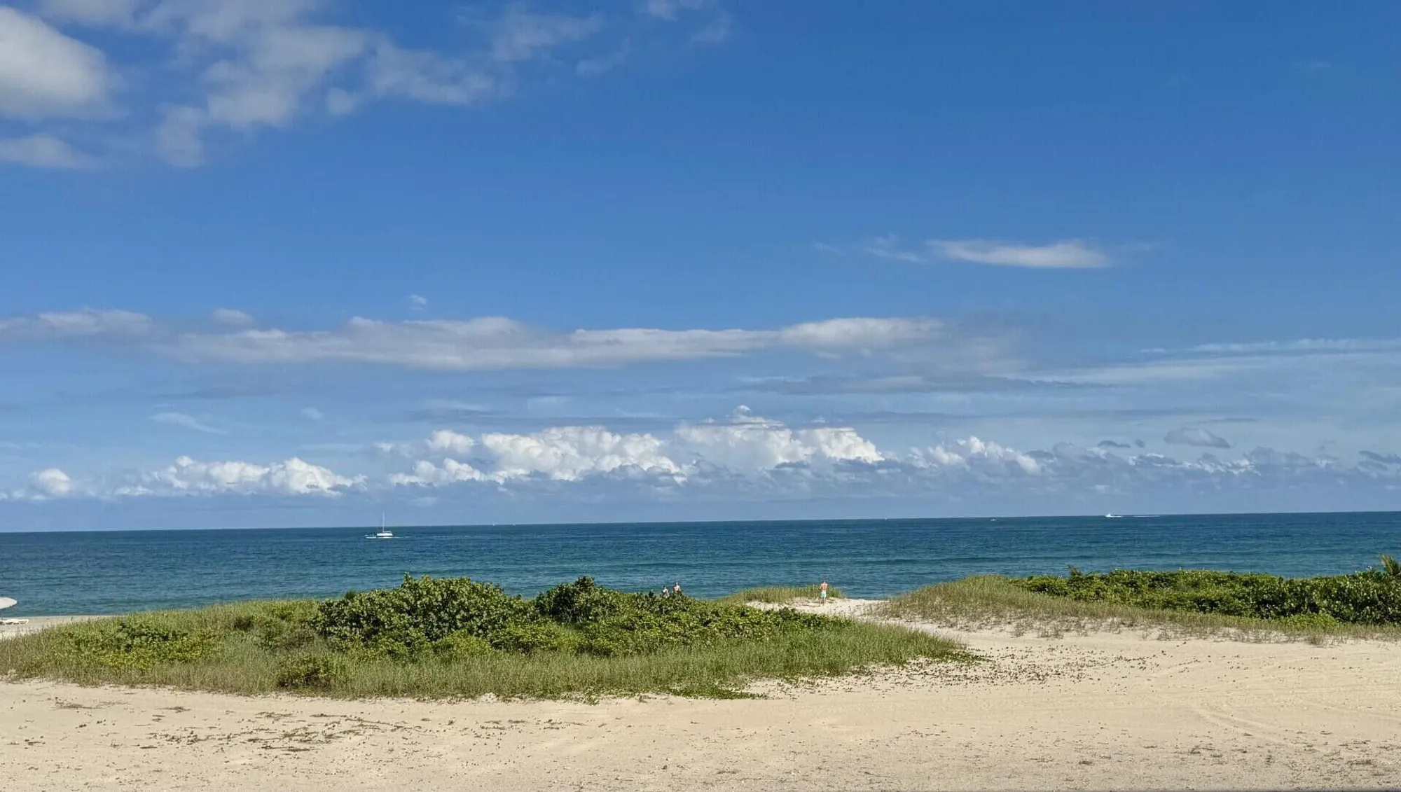 Property Slideshow image 6 of 56 | 1012 n ocean blvd apt 203, Pompano Beach, FL, 33062