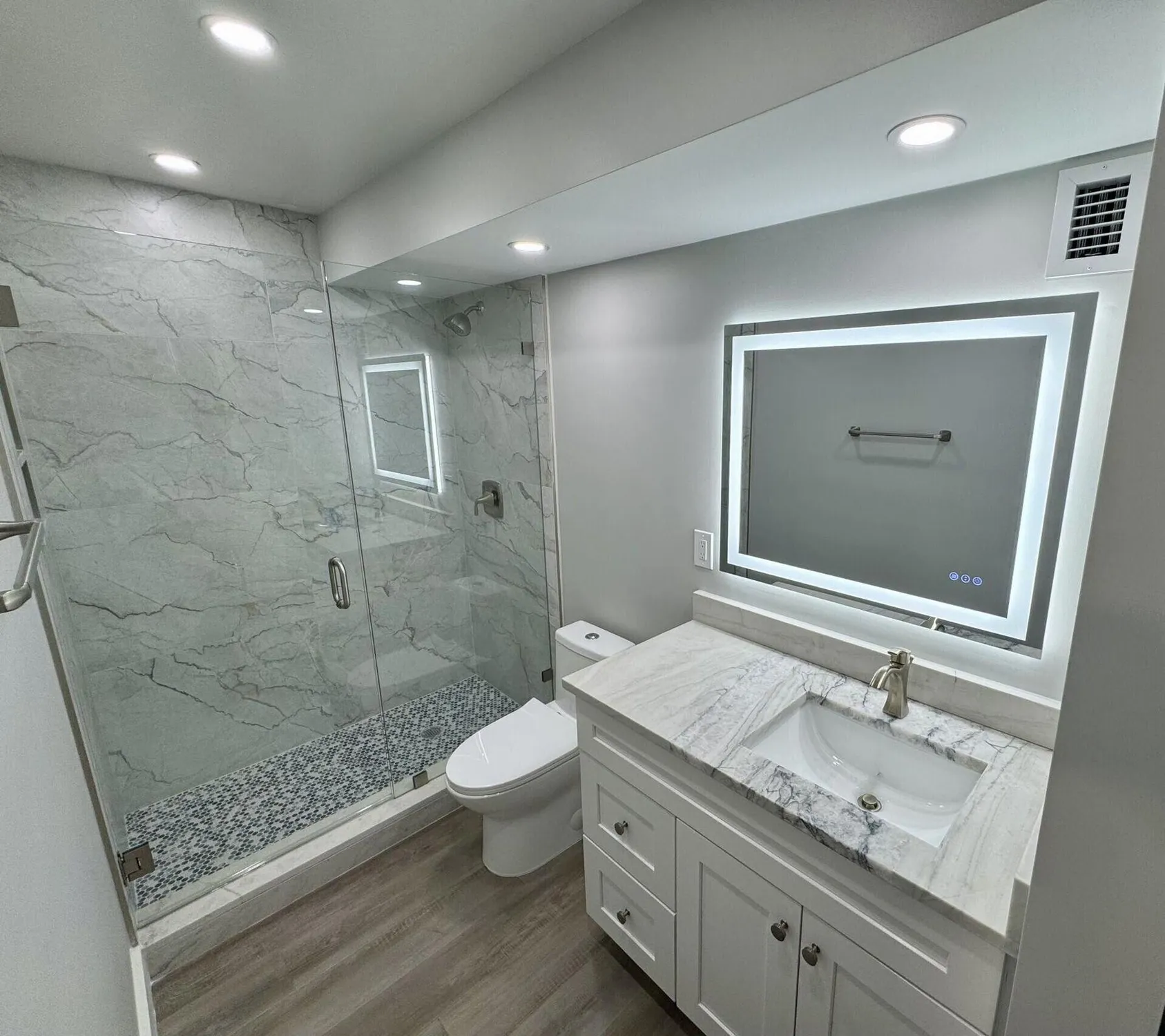 Property Slideshow image 22 of 56 | 1012 n ocean blvd apt 203, Pompano Beach, FL, 33062